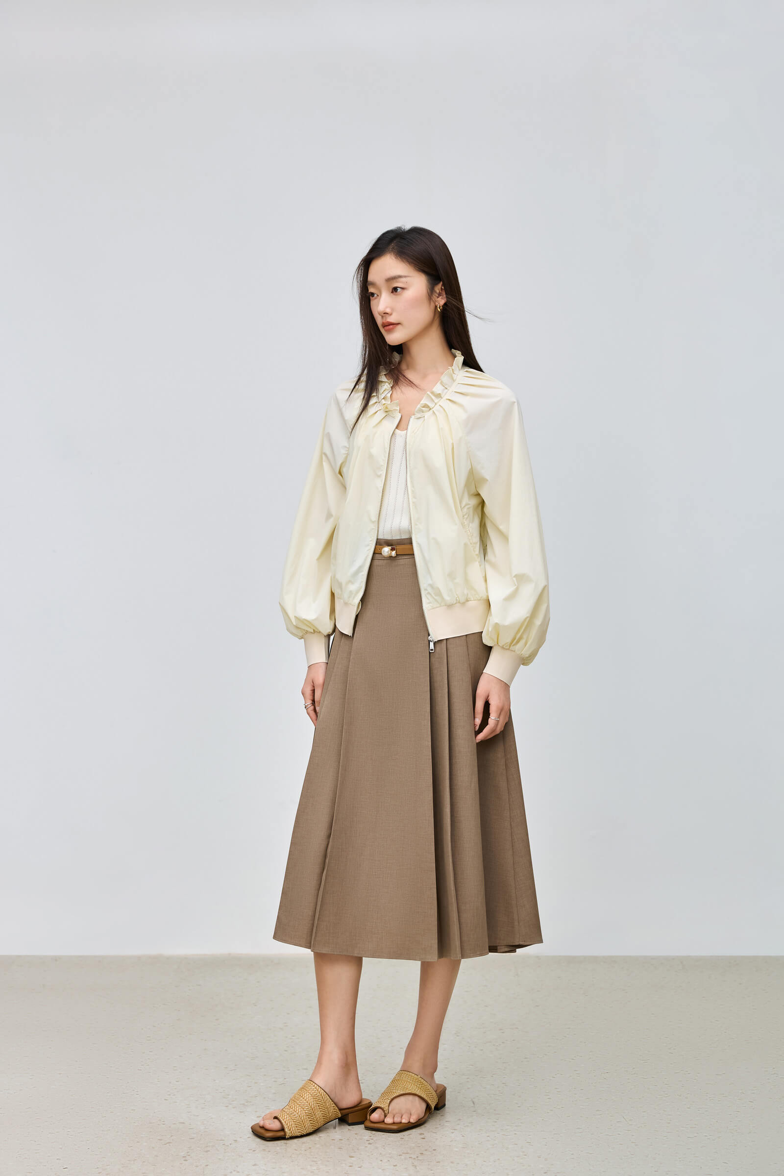 #color_Pale Yellow
