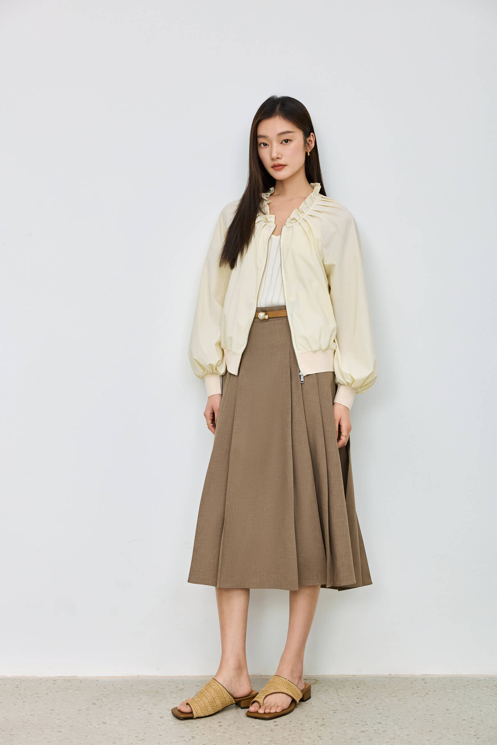 #color_Pale Yellow