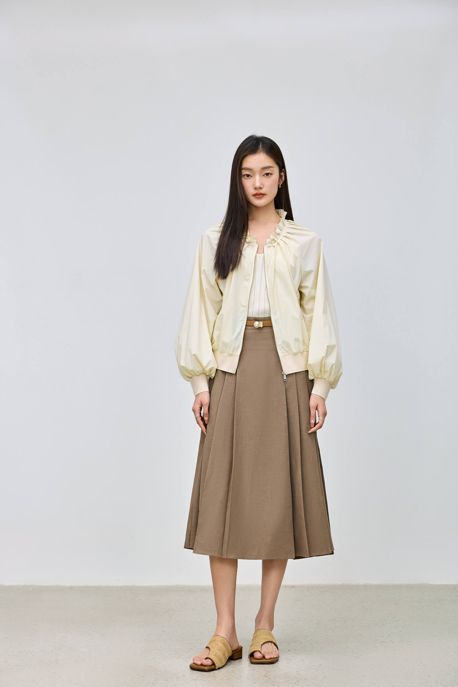 #color_Pale Yellow