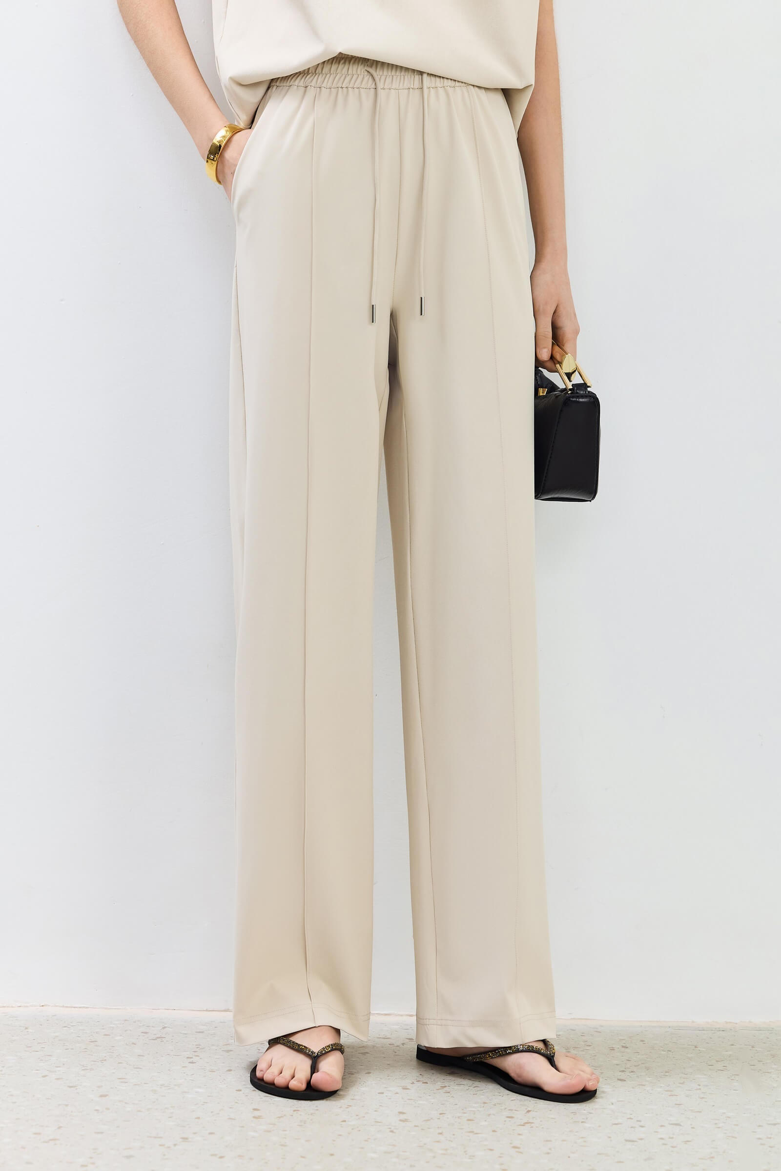 #color_Beige