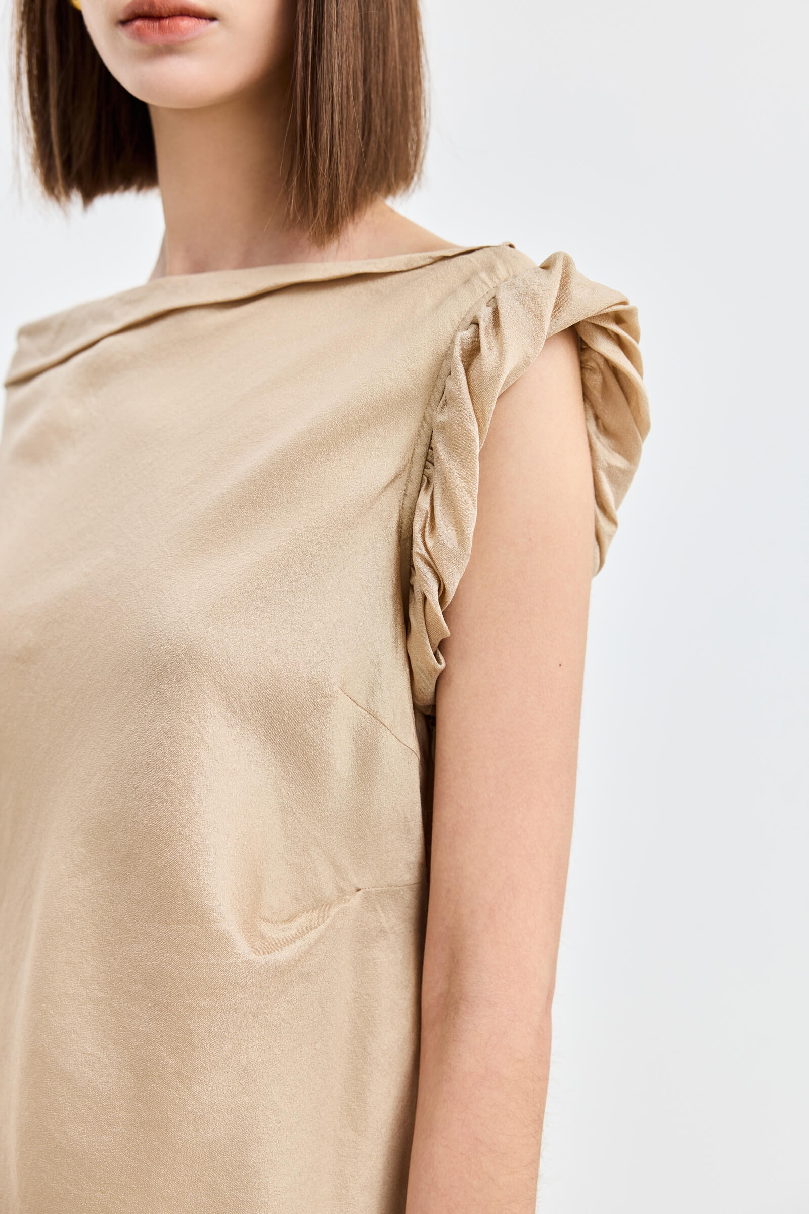 #color_khaki
