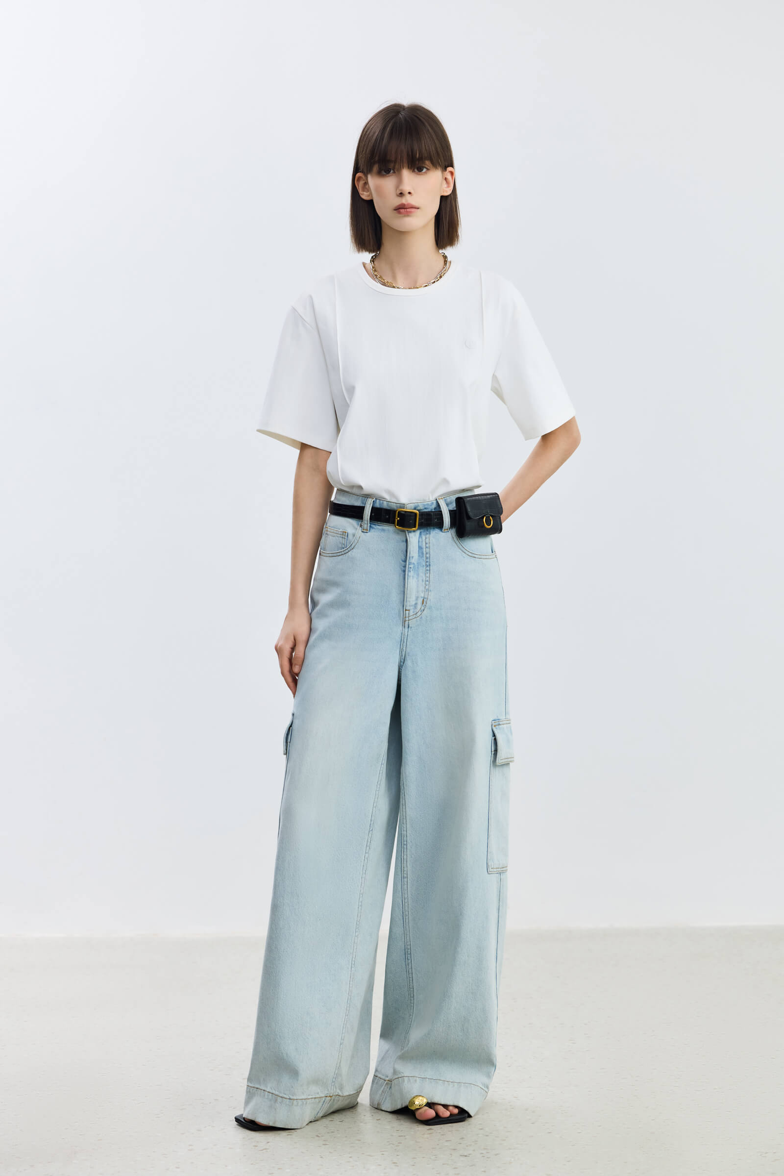 #color_Off White