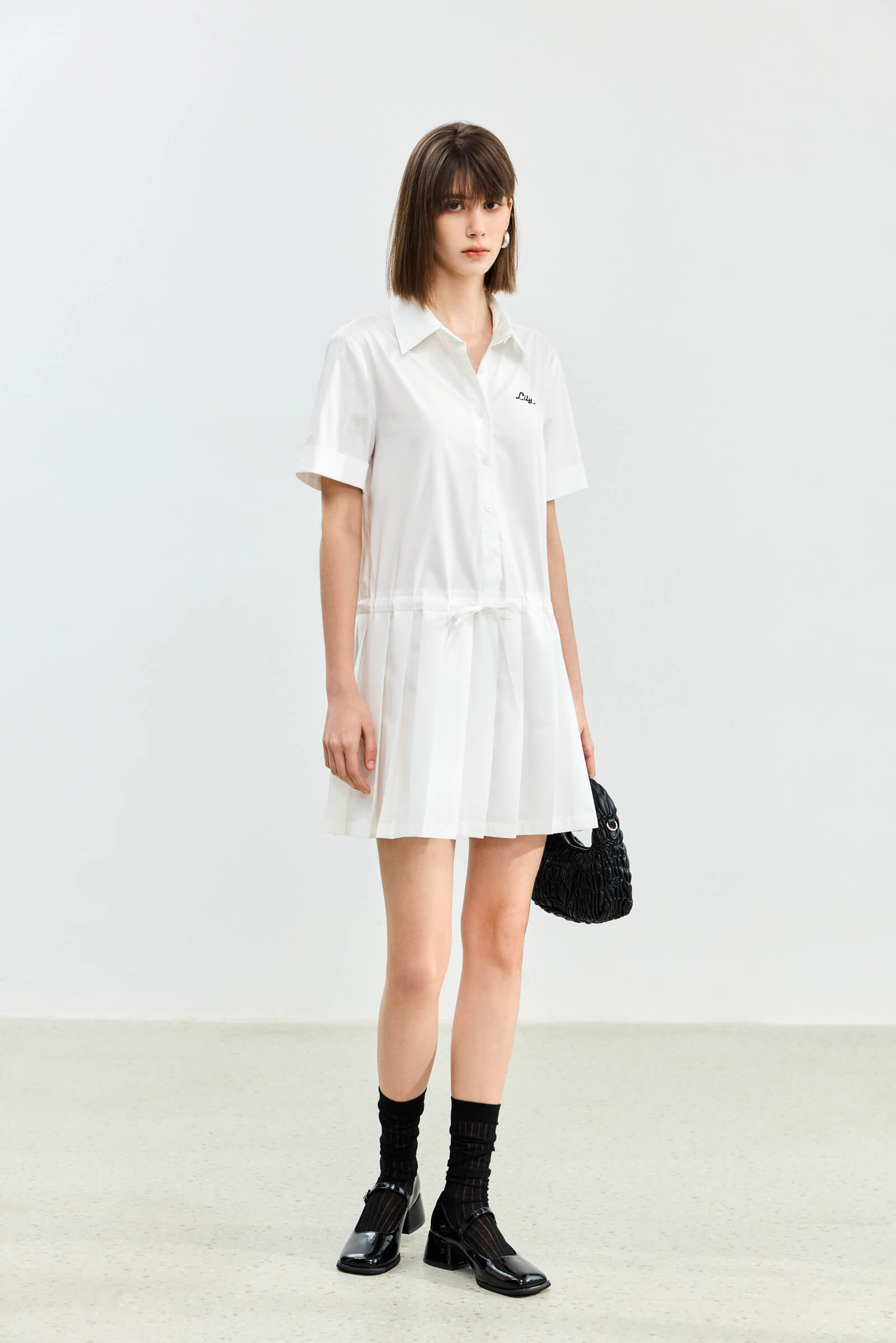 #color_Off White