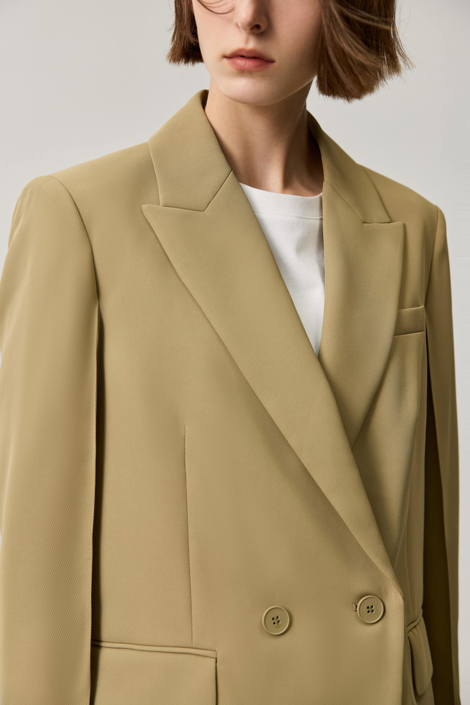 #color_Gray Khaki