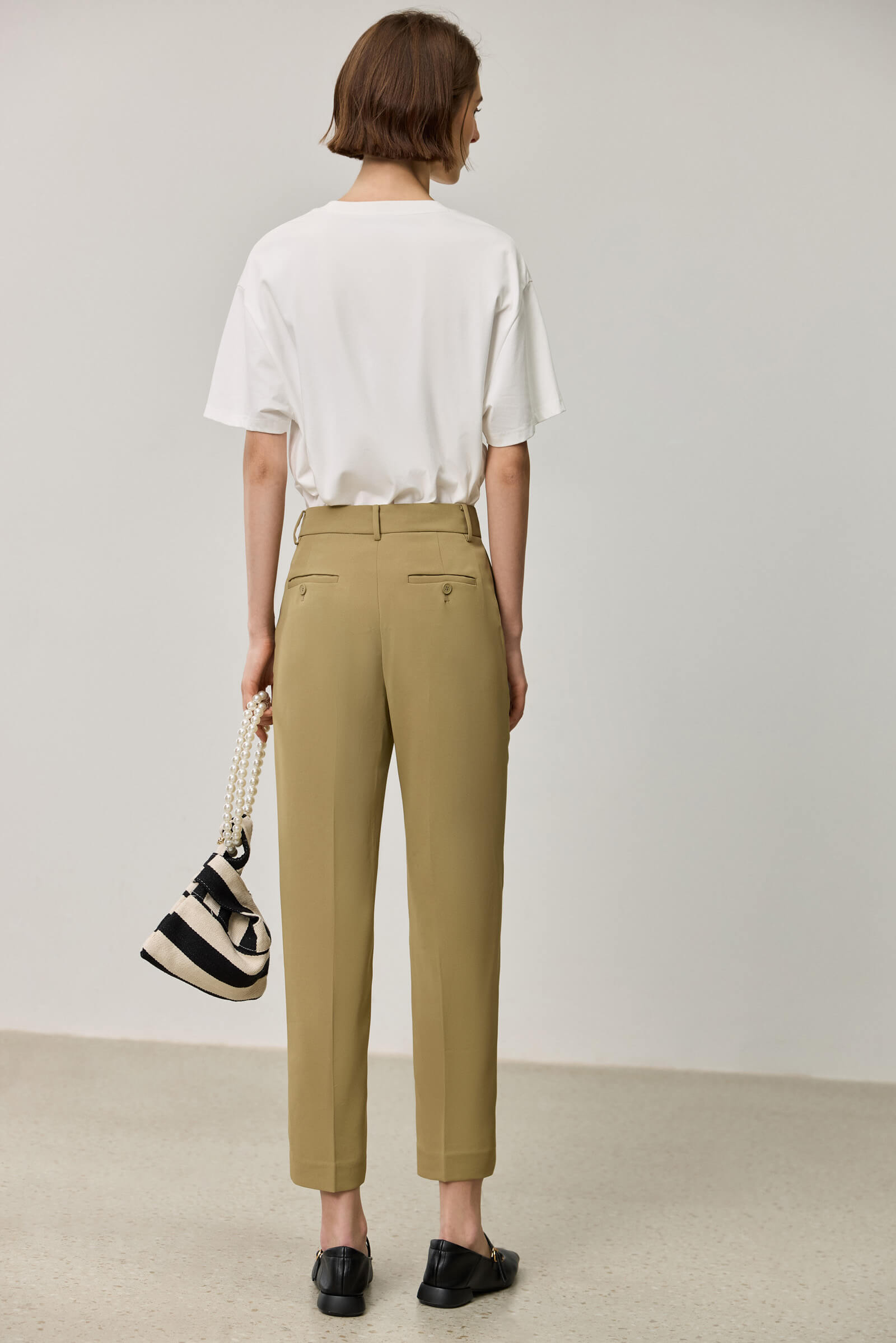 #color_Gray Khaki