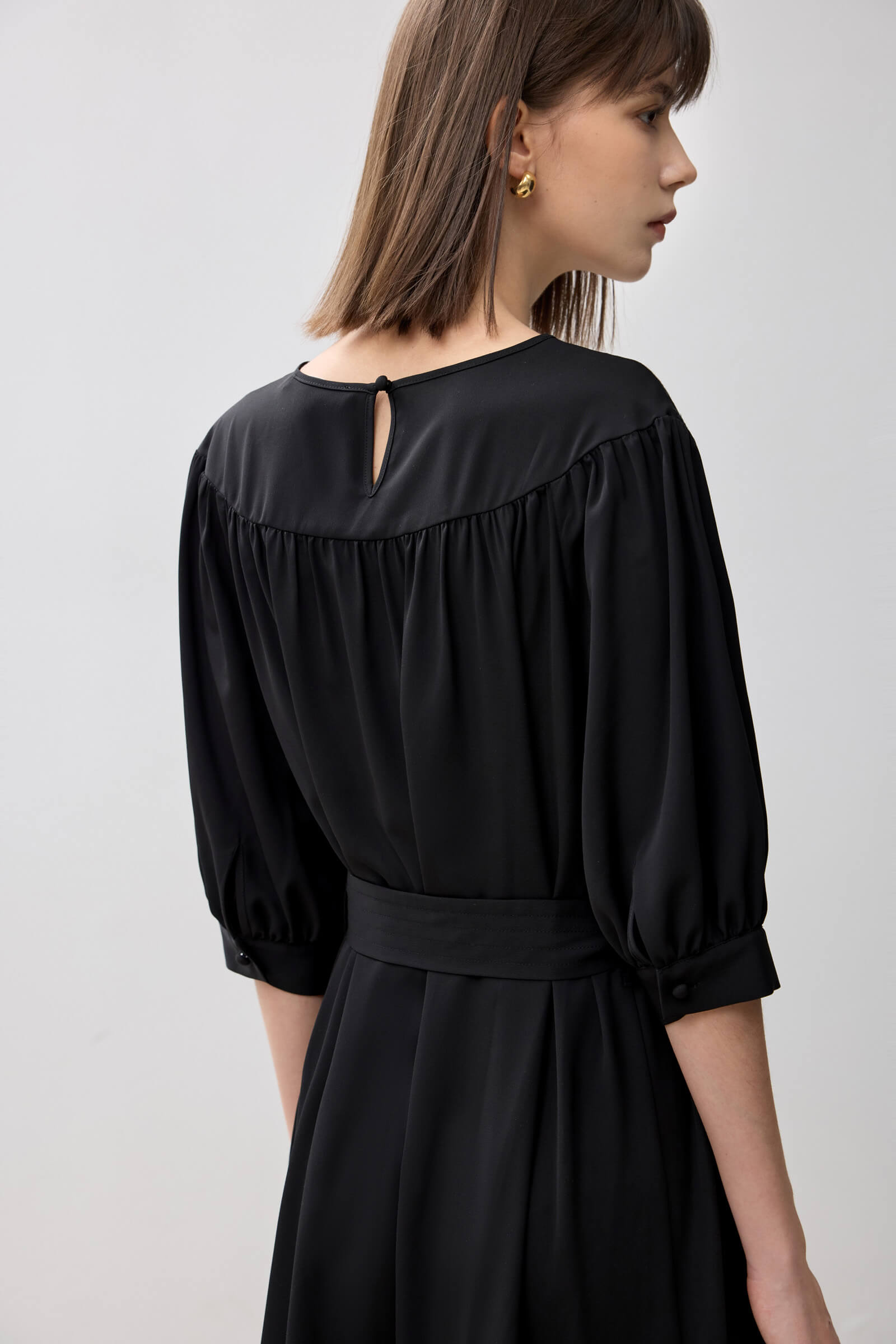 #color_Black