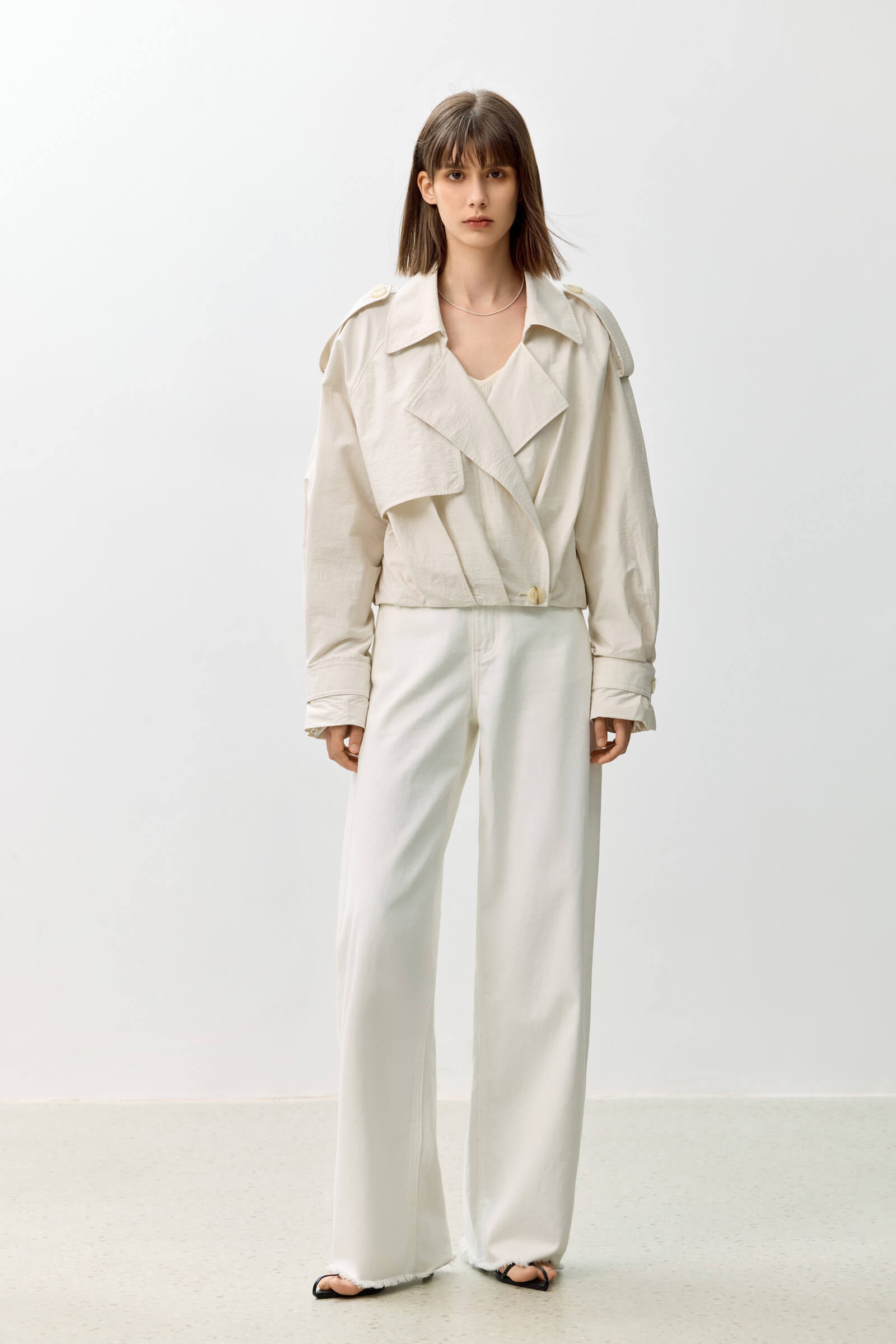 #color_Off White