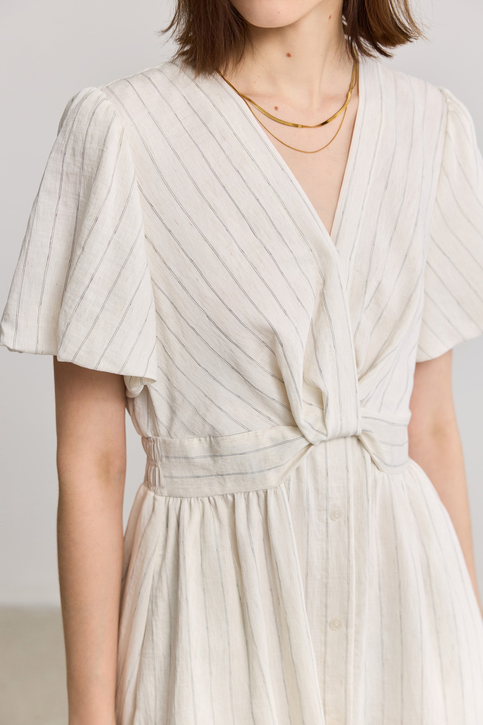#color_Off White