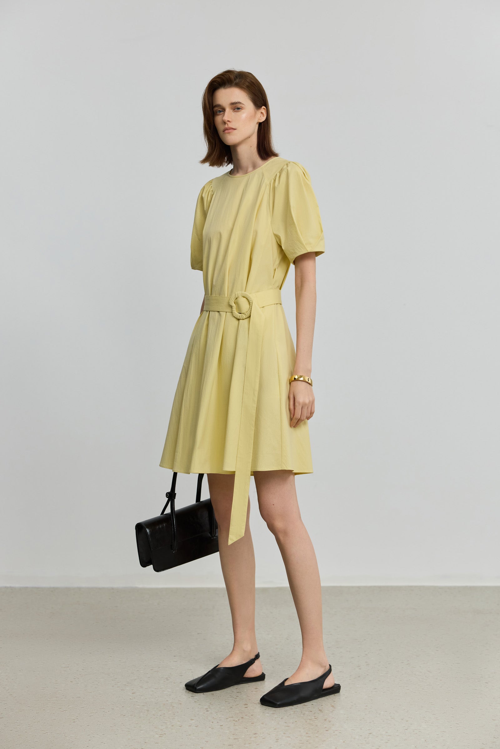 #color_Pale Yellow