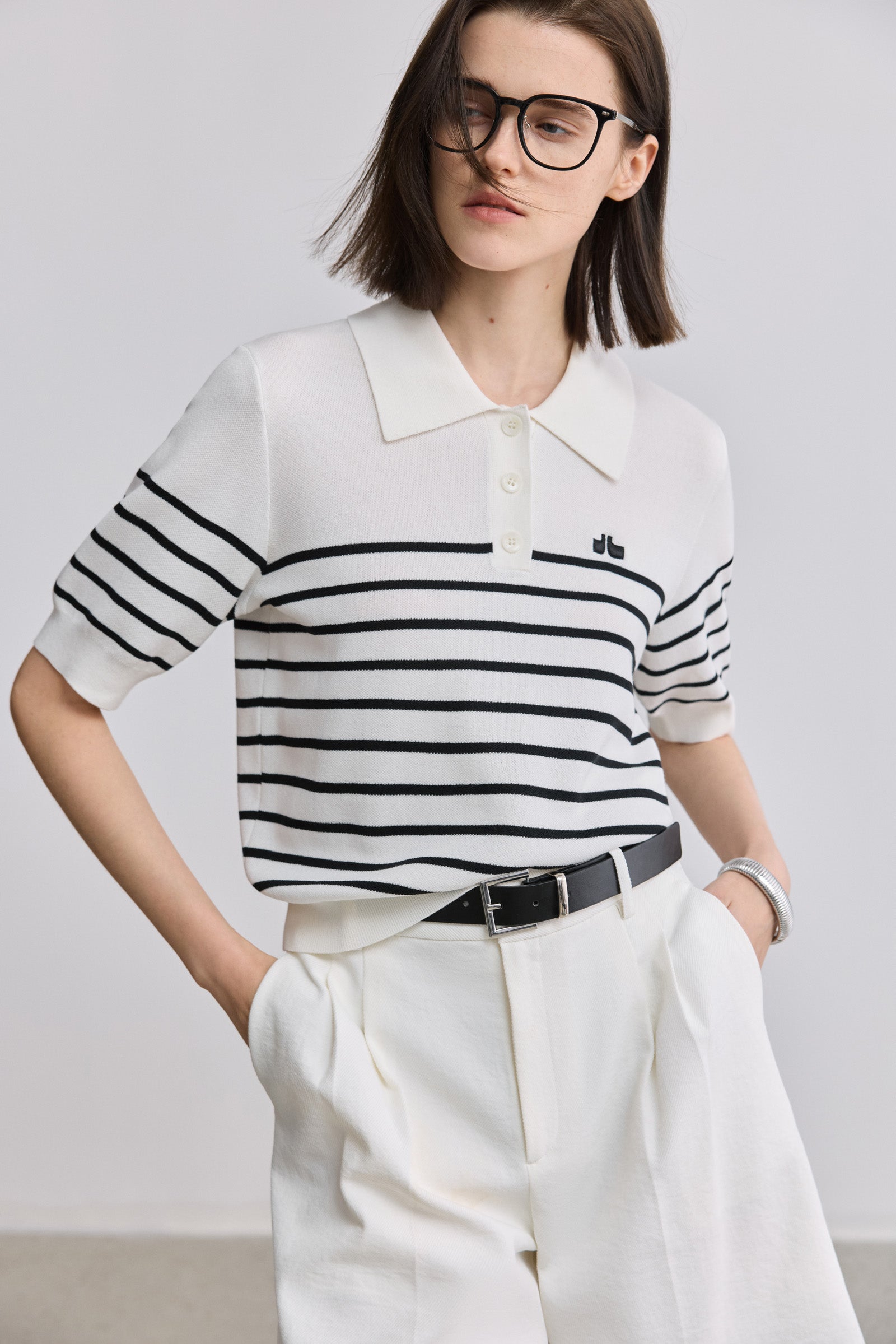 #color_Off White