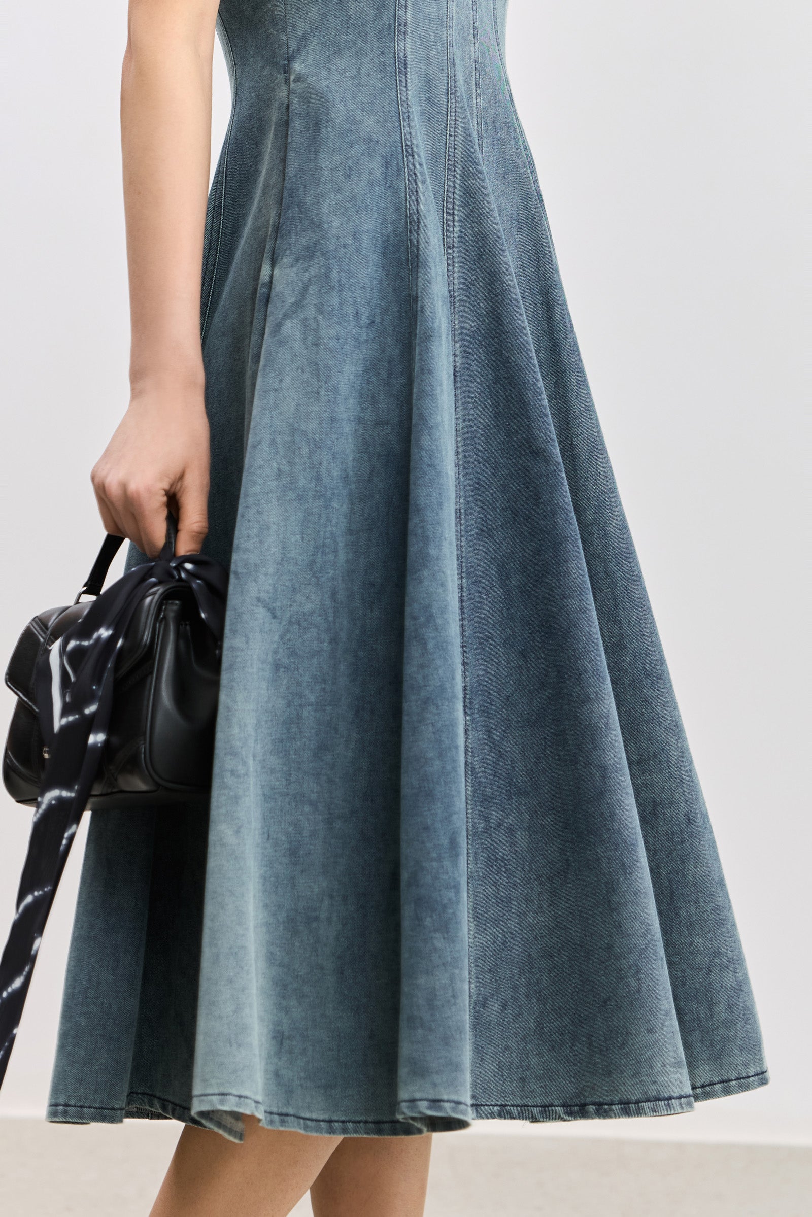 #color_Denim Blue
