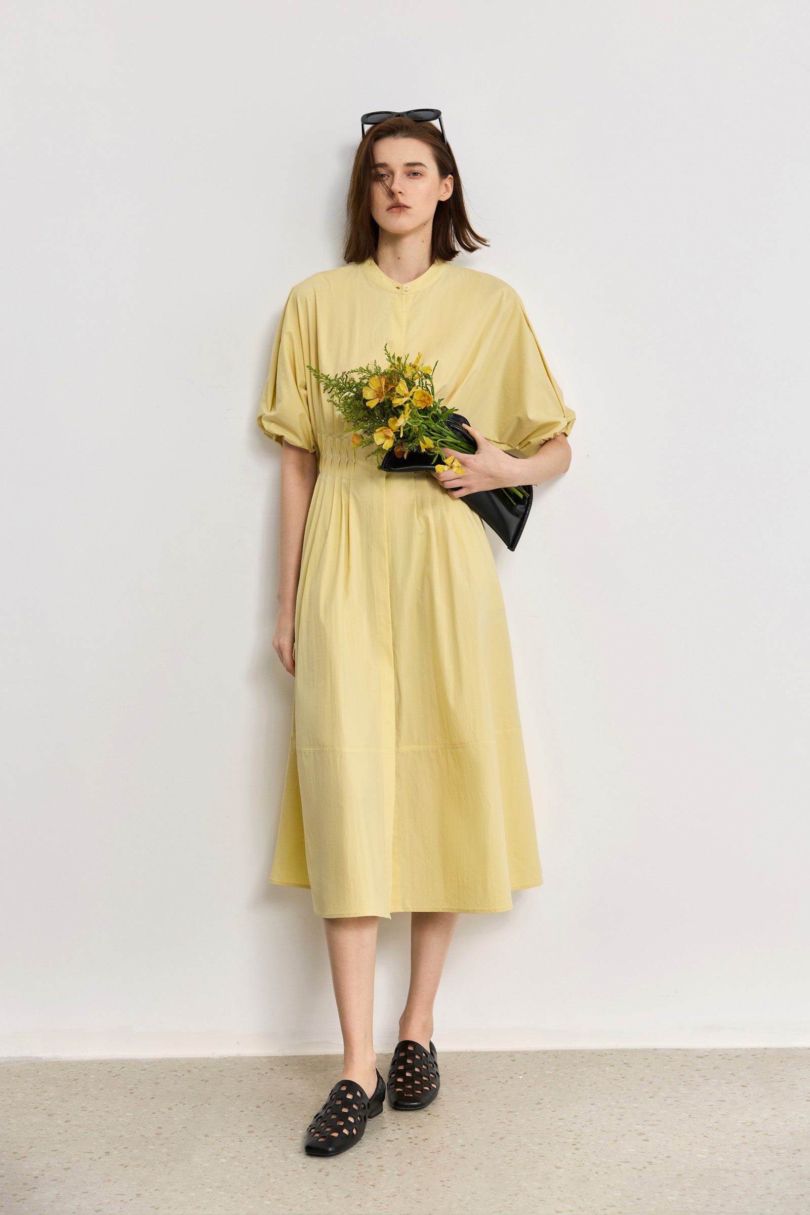 LILY Minimalist Cinched Waist Yellow Dress – LILY Official Store