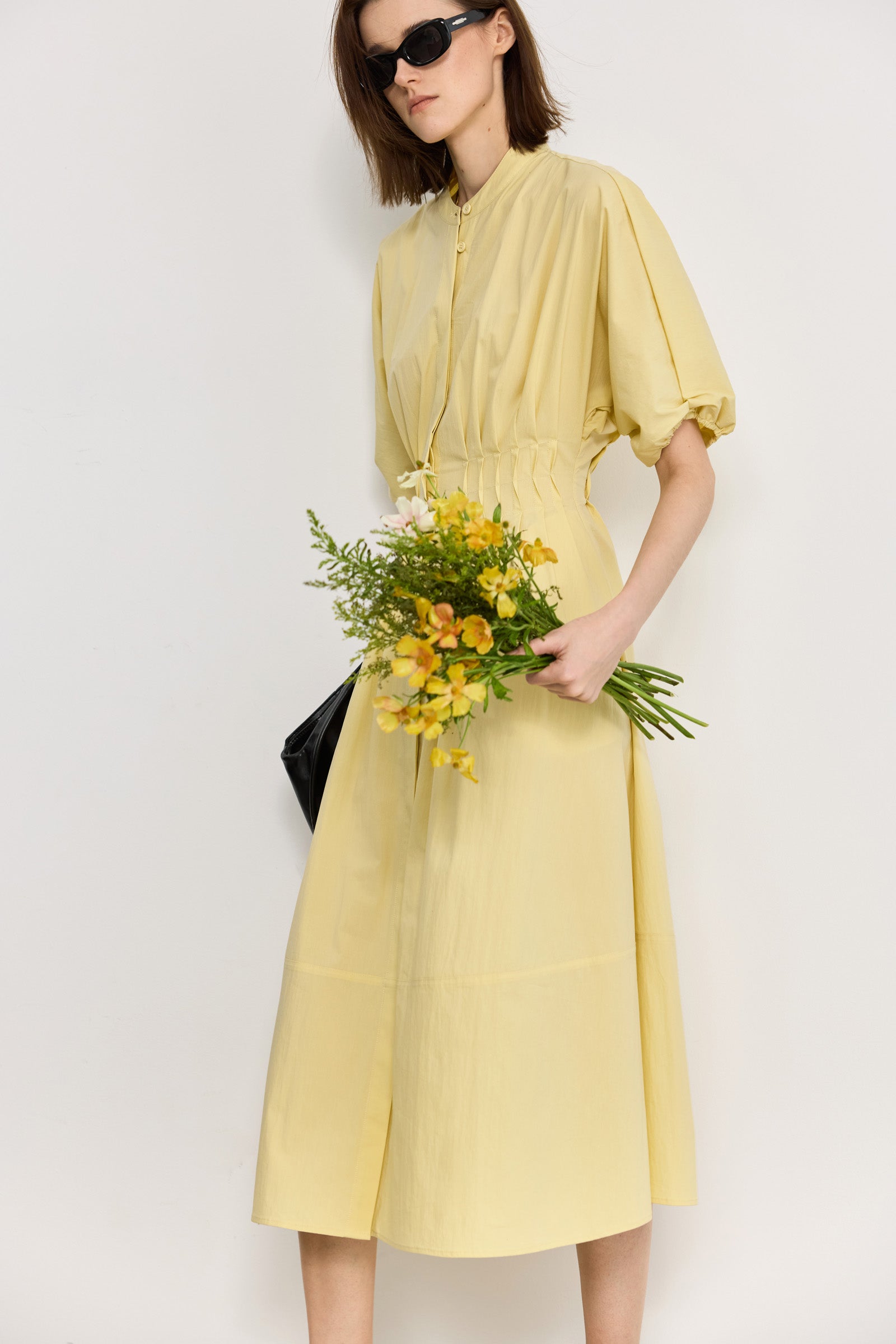 #color_Pale Yellow