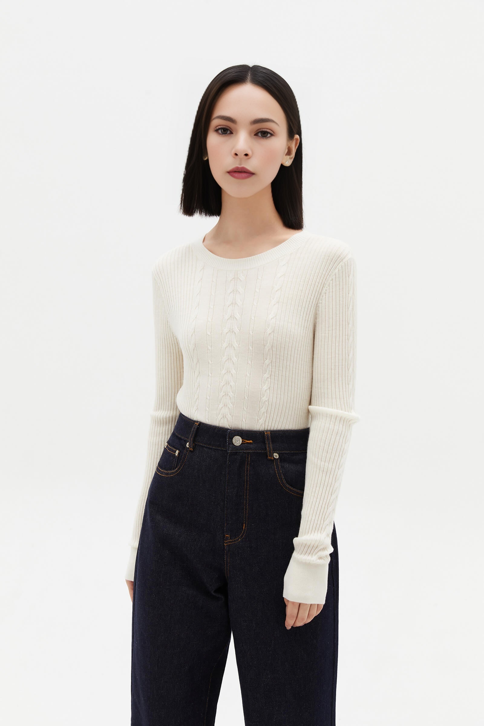 #color_Off White