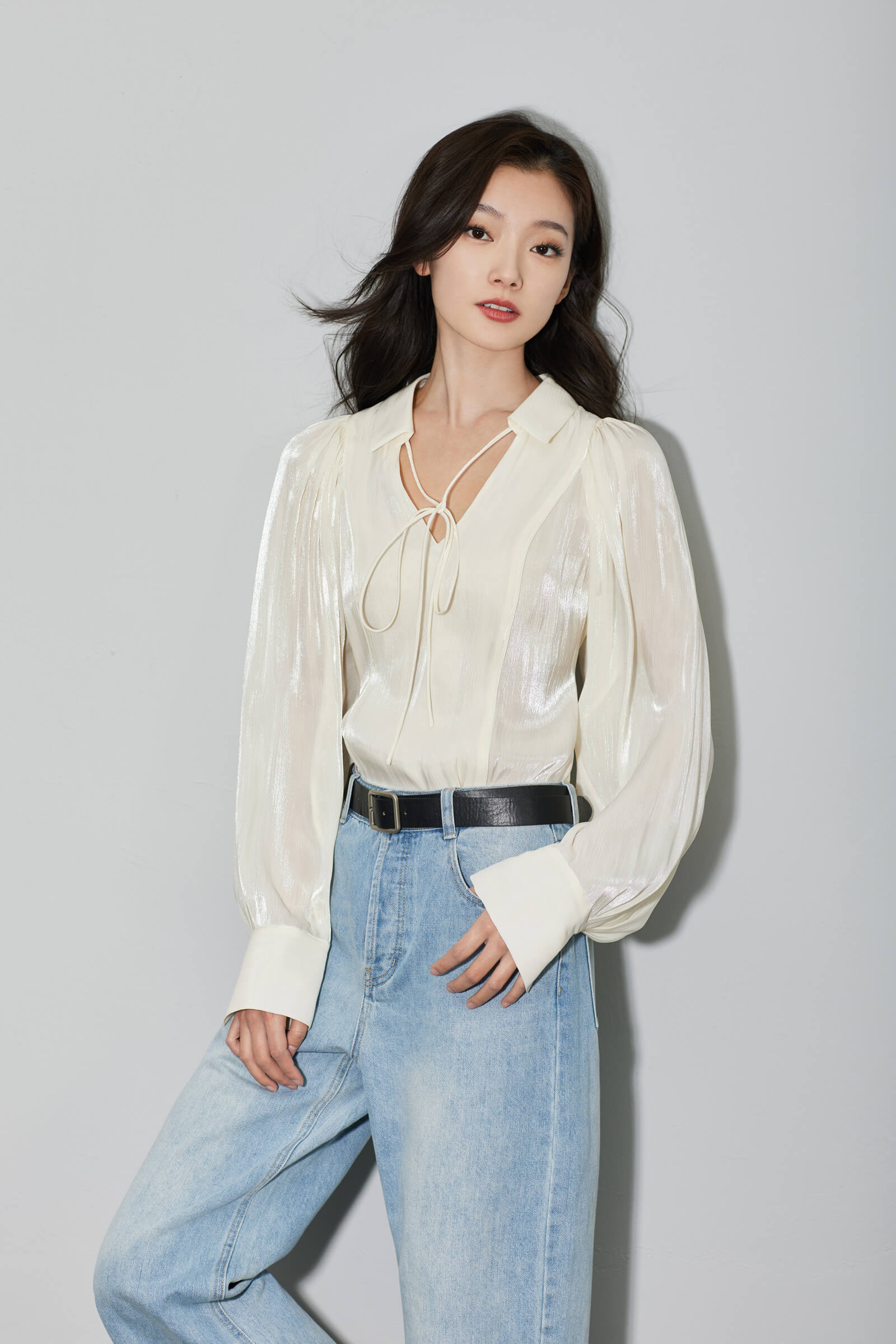 #color_Off White