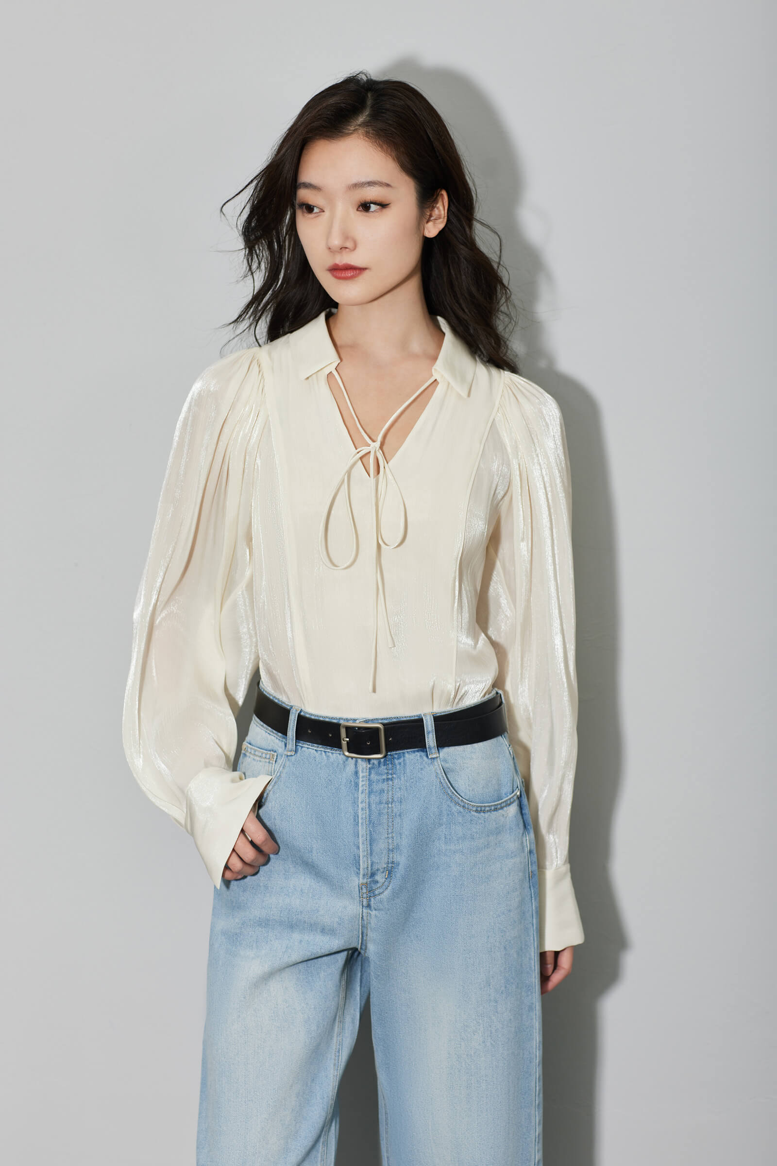 #color_Off White