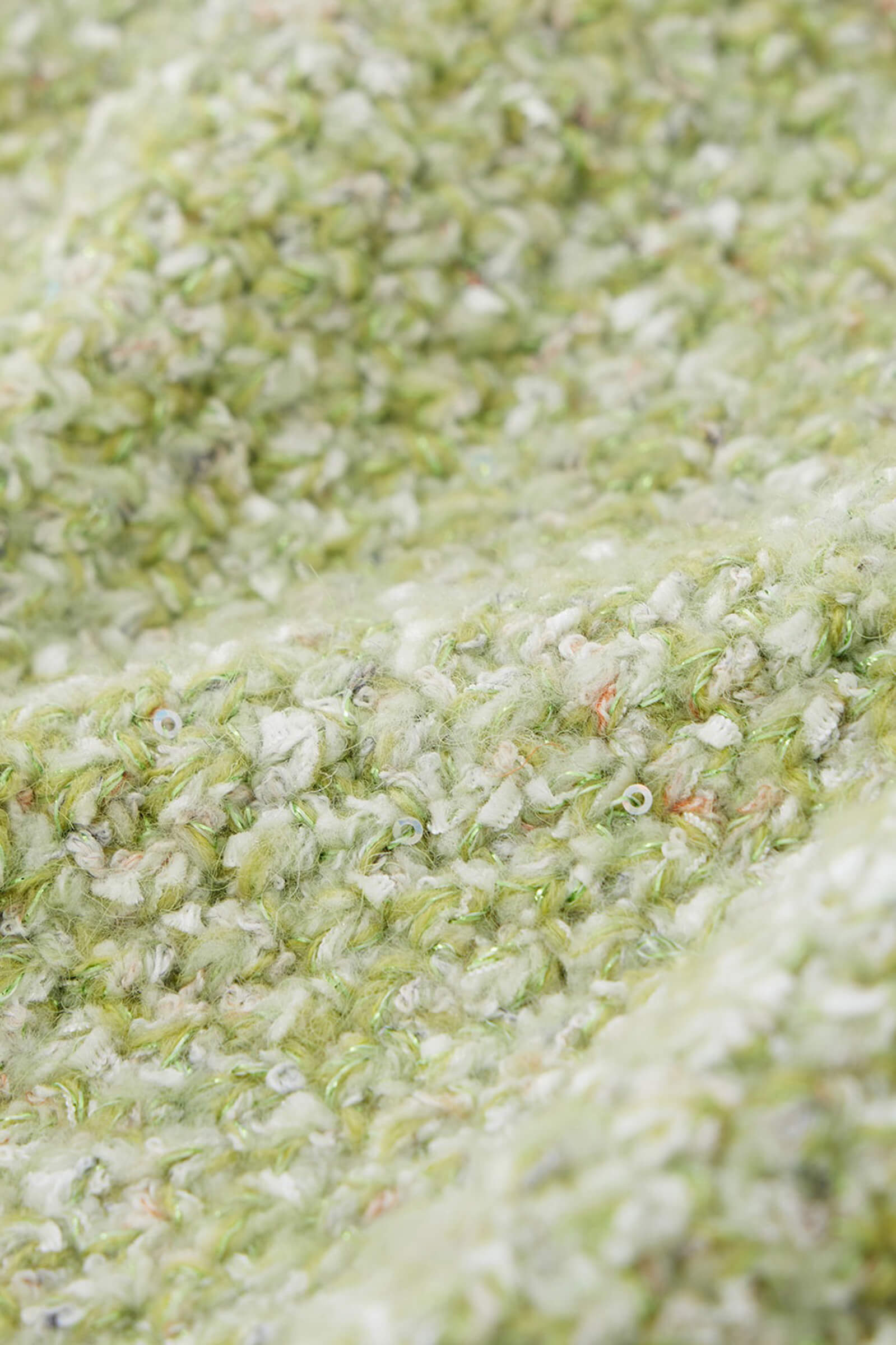 #color_Pale Green