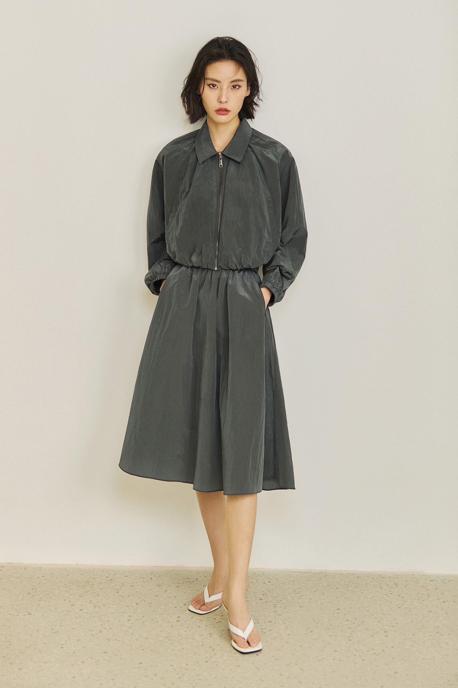 #color_Dark Charcoal Gray