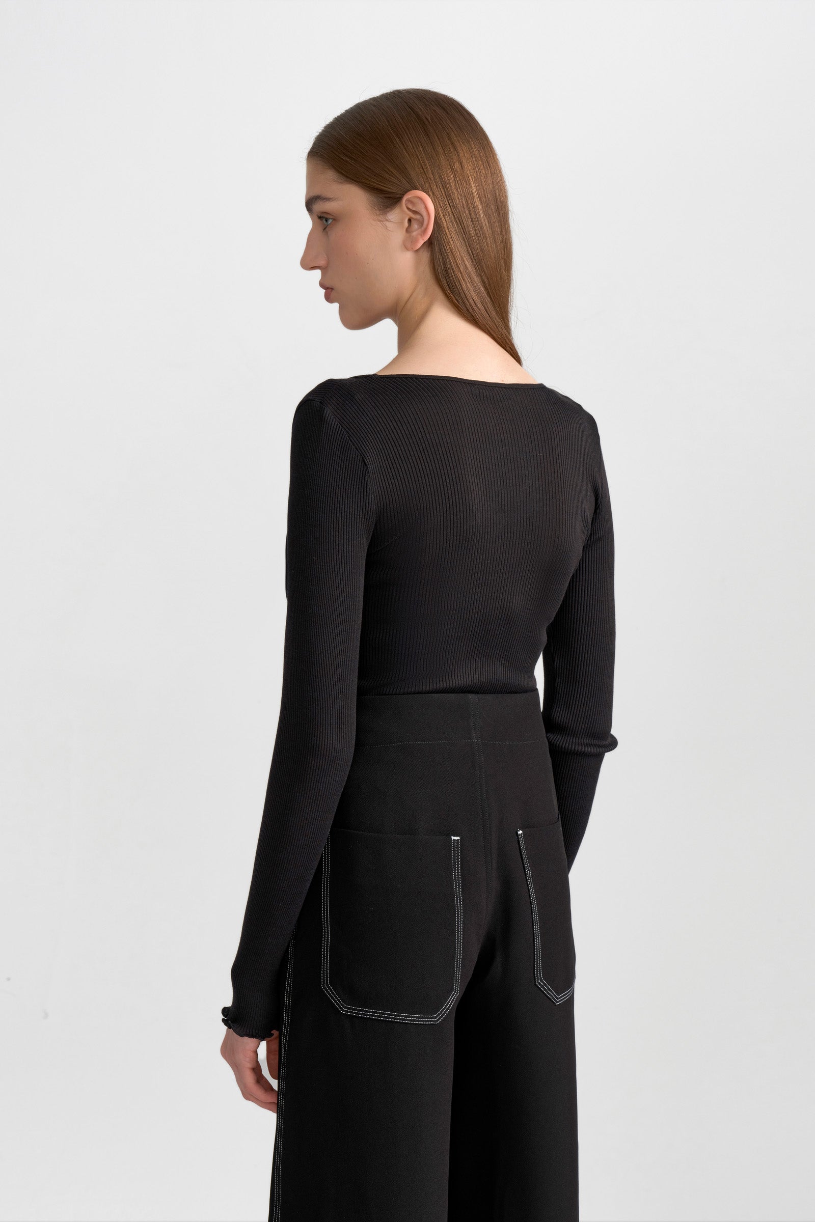 #color_Black