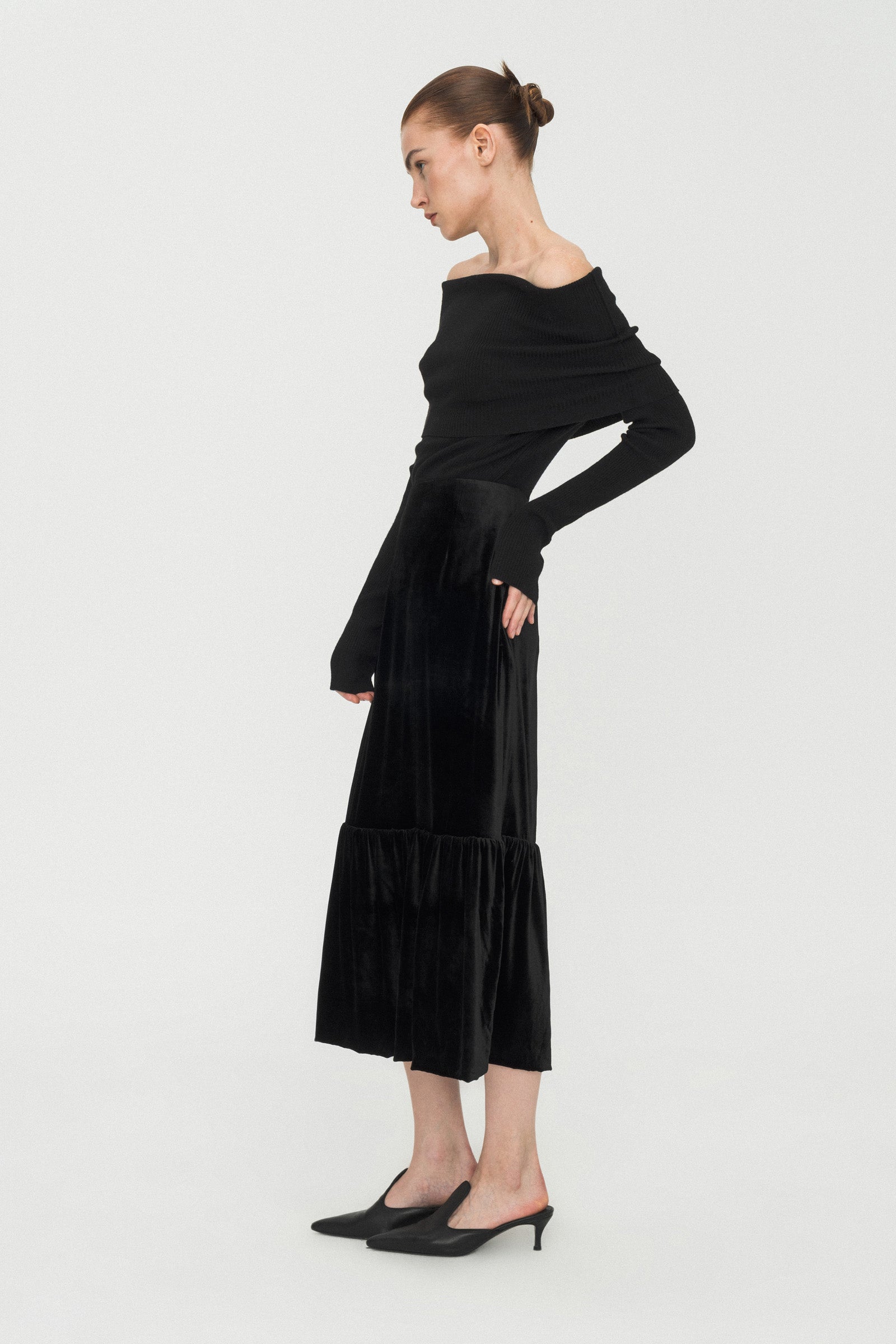 #color_Black