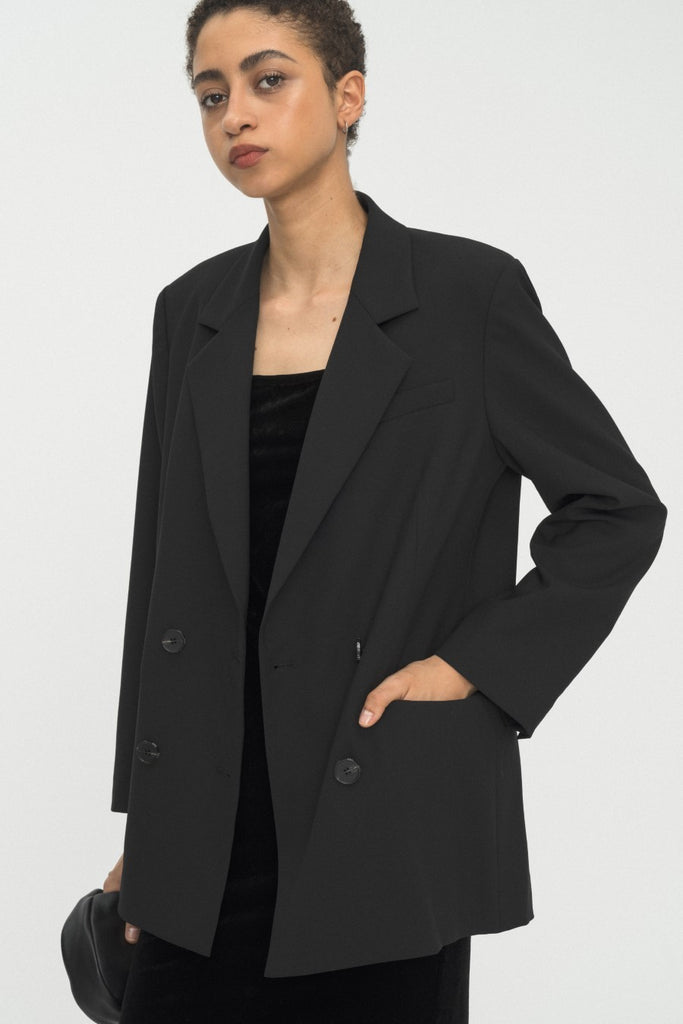 アウターその他 ALYSI Woman Blazer Black 105812P5014 NE Women's Blazers | black blazer for women | LILY STUDIO
