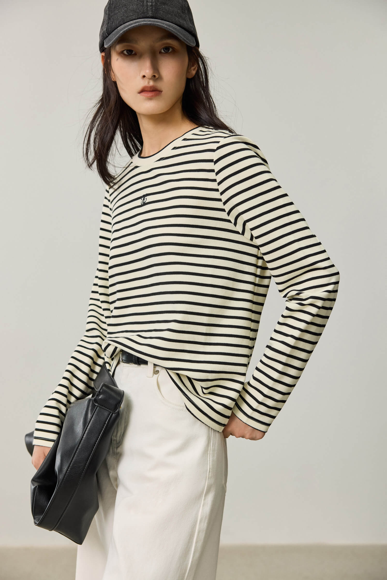 LILY Contrast Stripe Crewneck T-Shirt