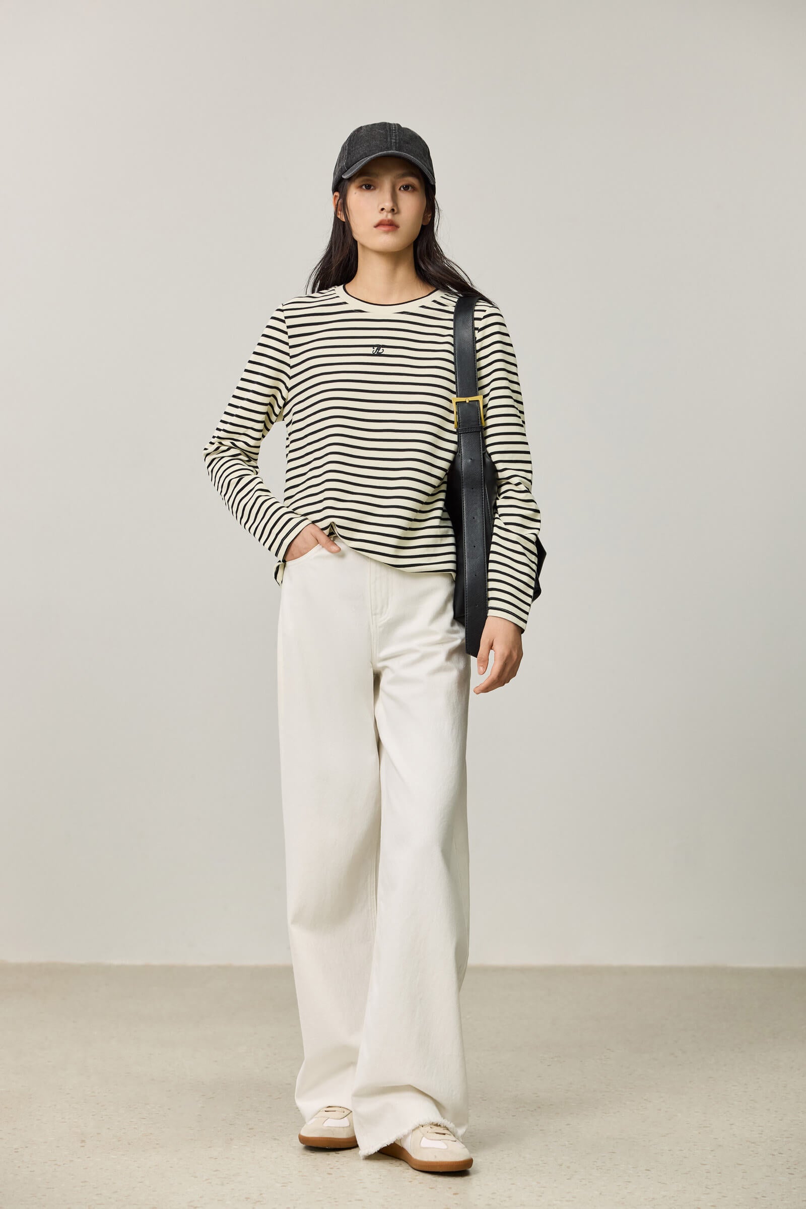 LILY Contrast Stripe Crewneck T-Shirt