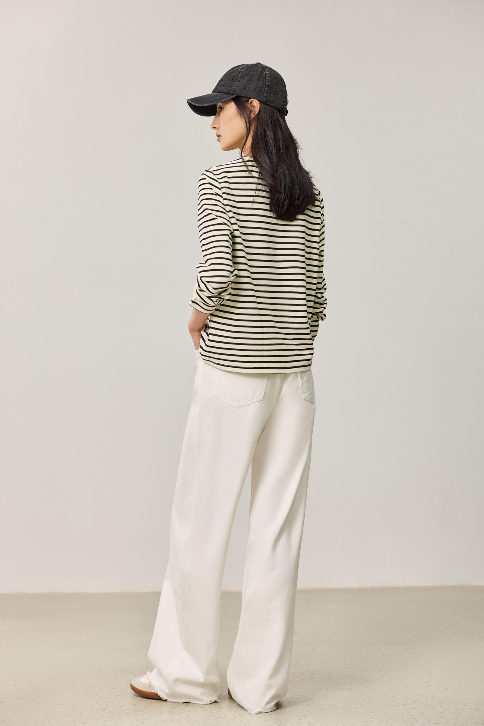 LILY Contrast Stripe Crewneck T-Shirt