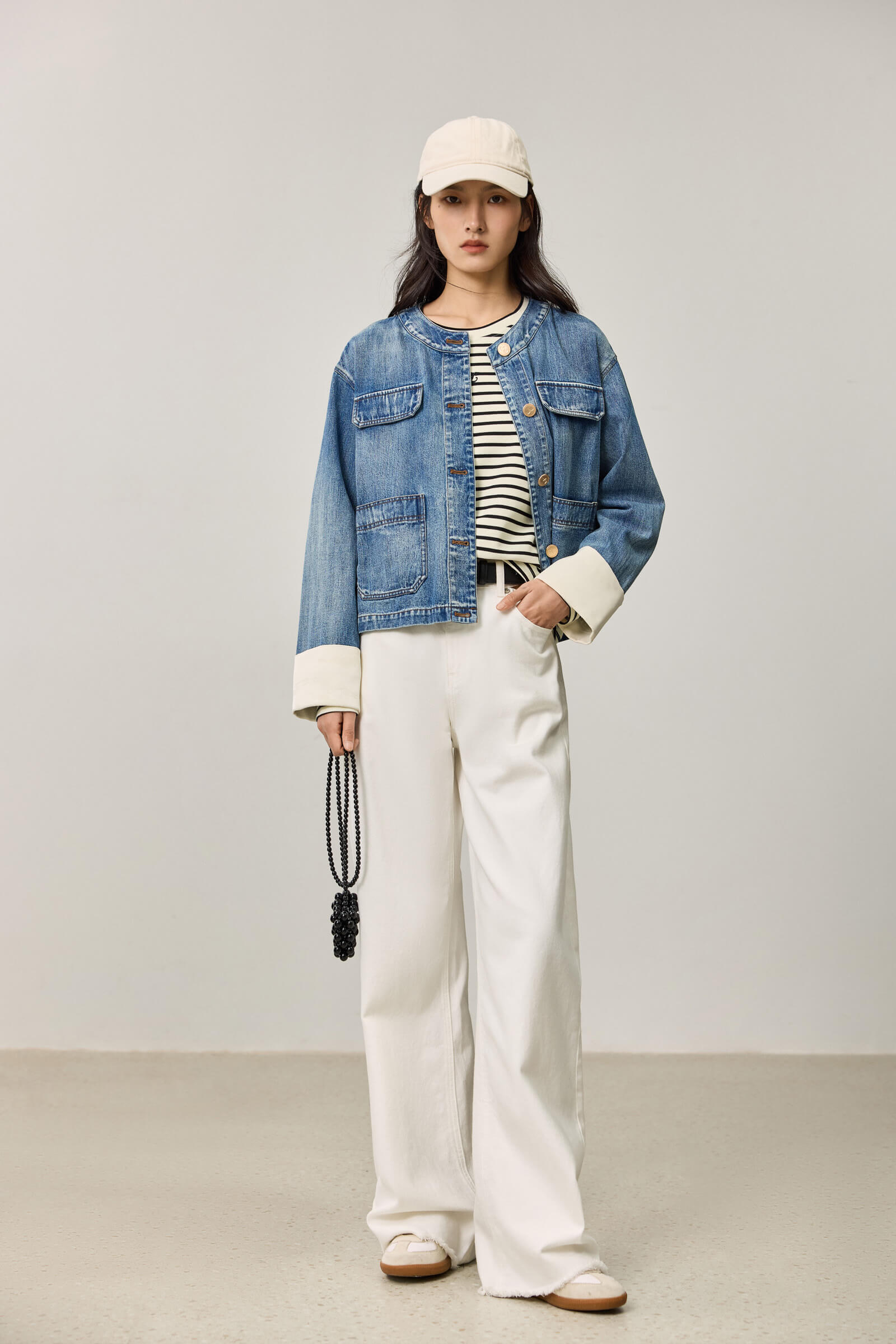 LILY Contrast Stripe Crewneck T-Shirt