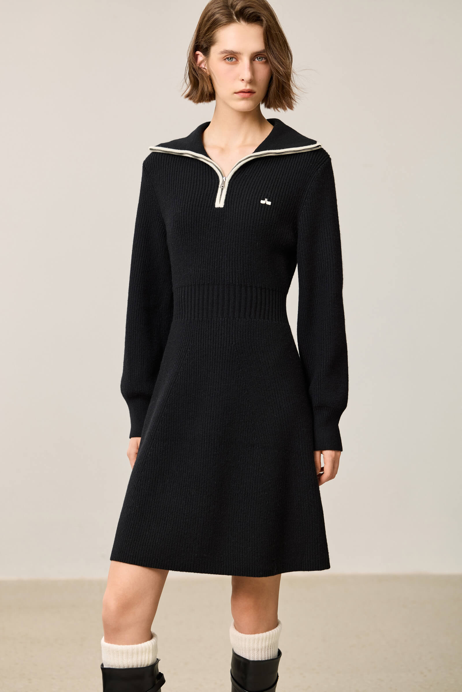 ワンピース Lily knit long dress LILY Stylish Zip-Neck Long Sleeve Knit Dress – LILY Official Store