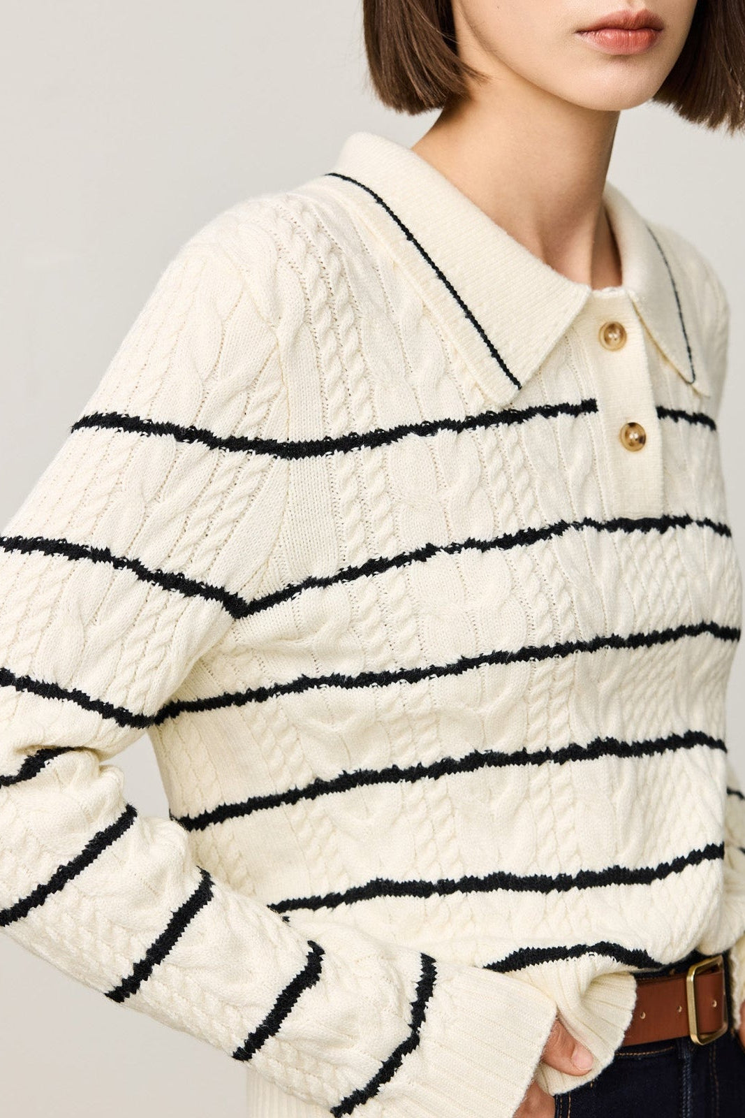 #color_Off White