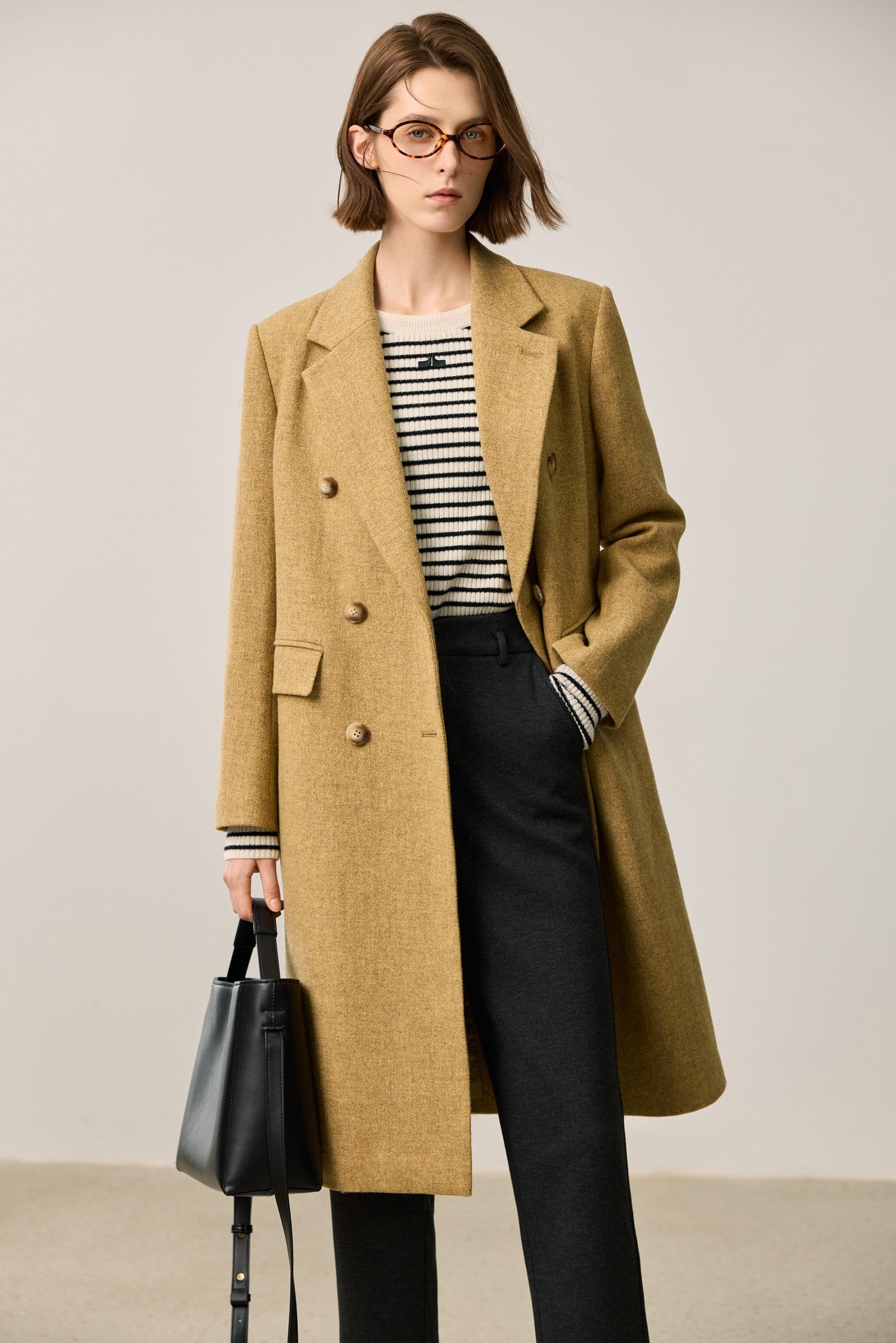 LILY Classic Wide-Shoulder Versatile Wool Coat – LILY Official Store