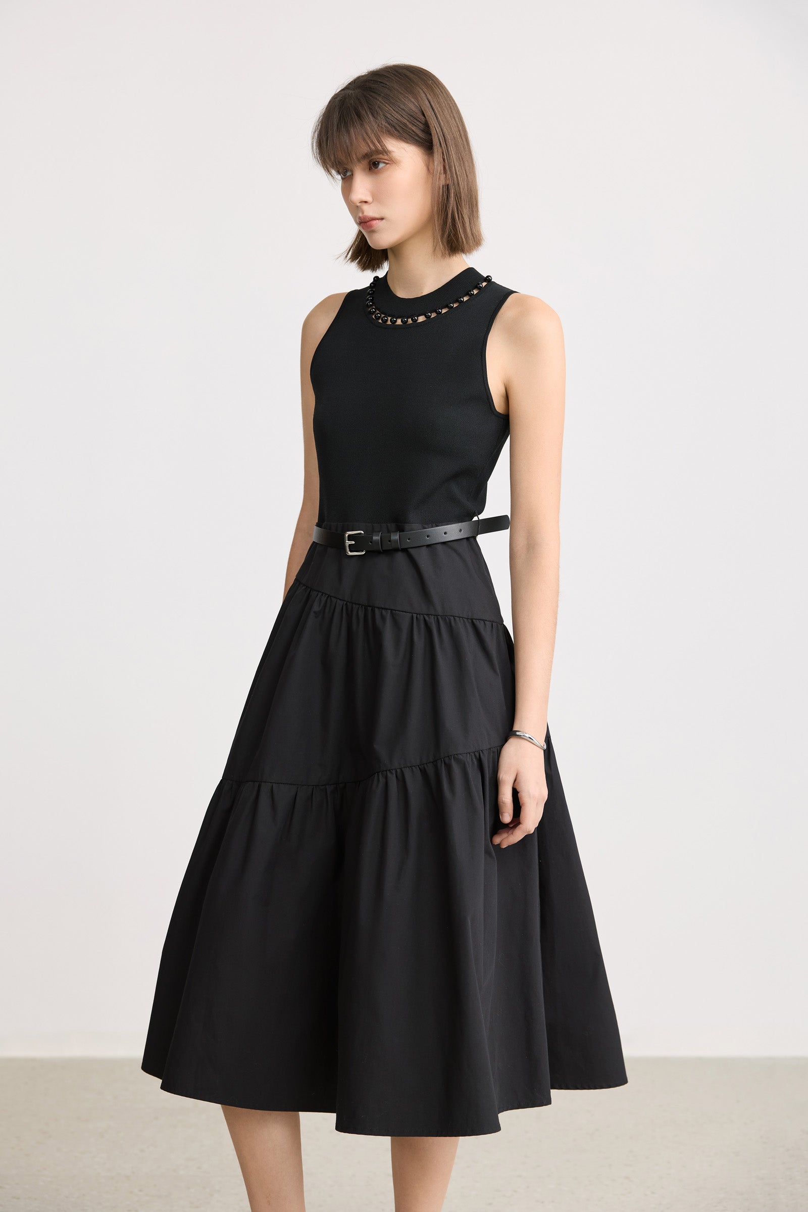 #color_Black