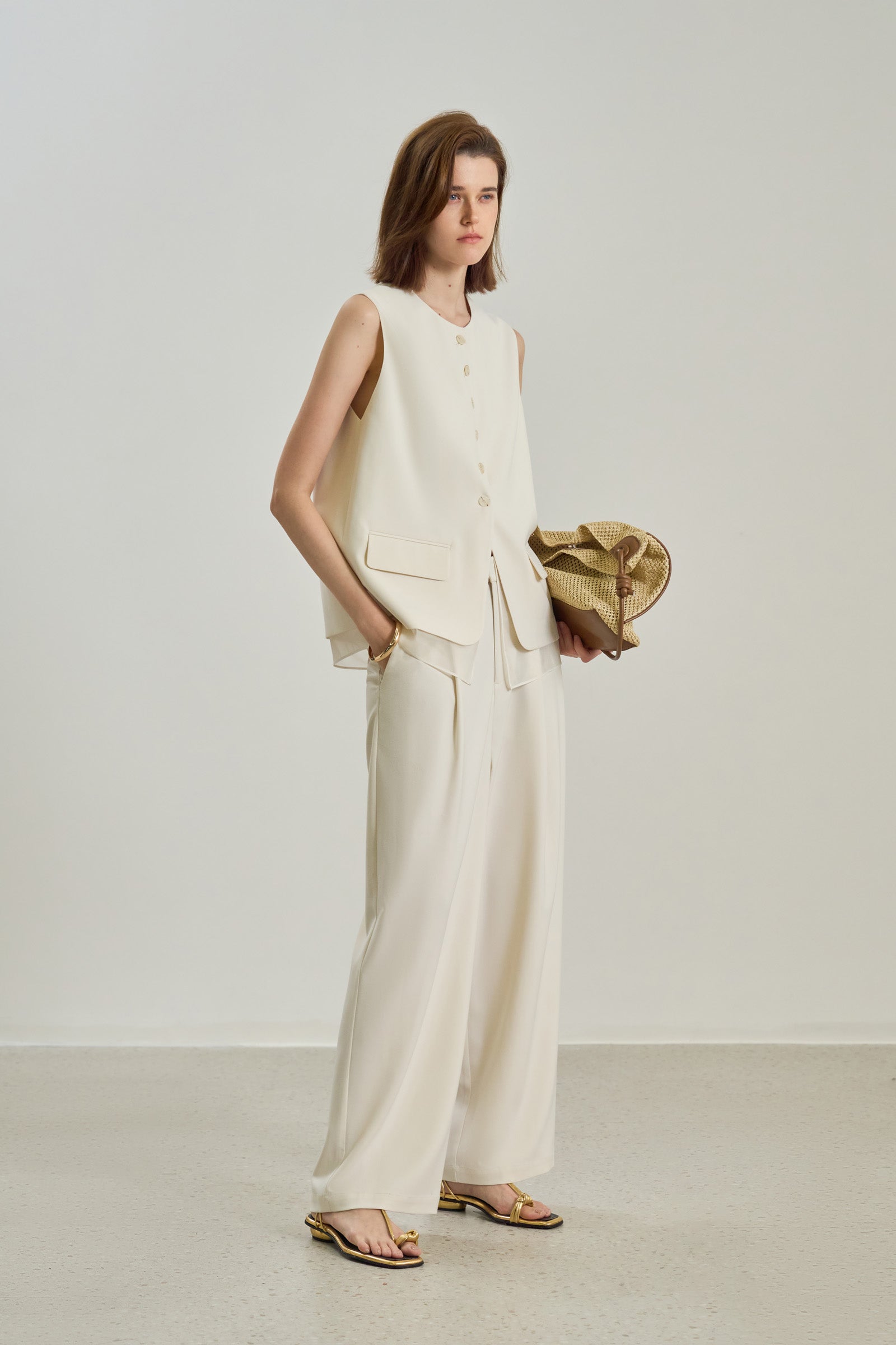 トップス MUSE de Deuxieme Classe Lily Linen VEST Lily Linen Vネック ベスト（ベスト）｜MUSE de Deuxieme Classe