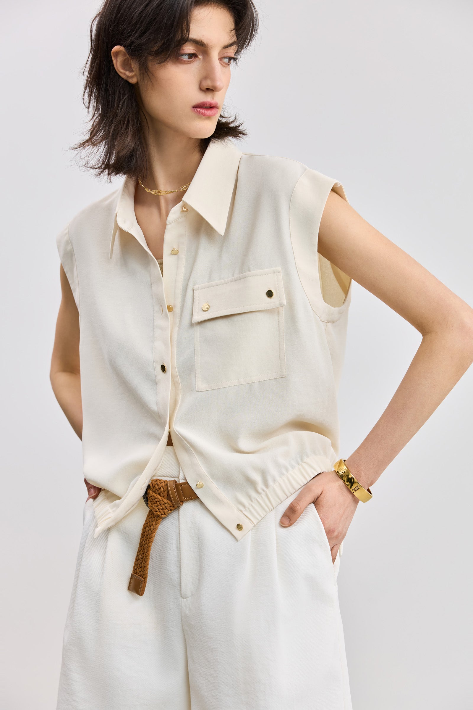 #color_Off White