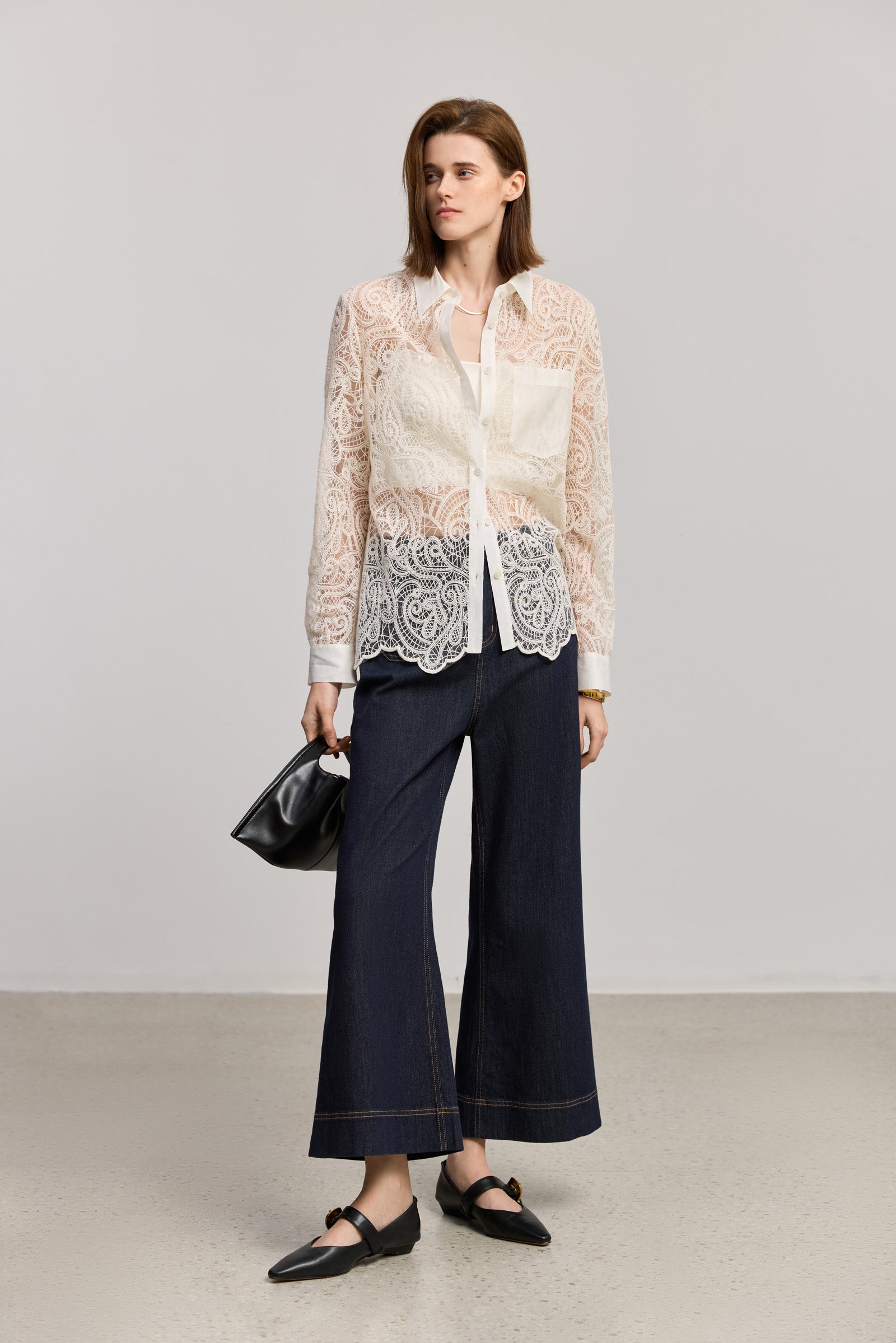 #color_Off White