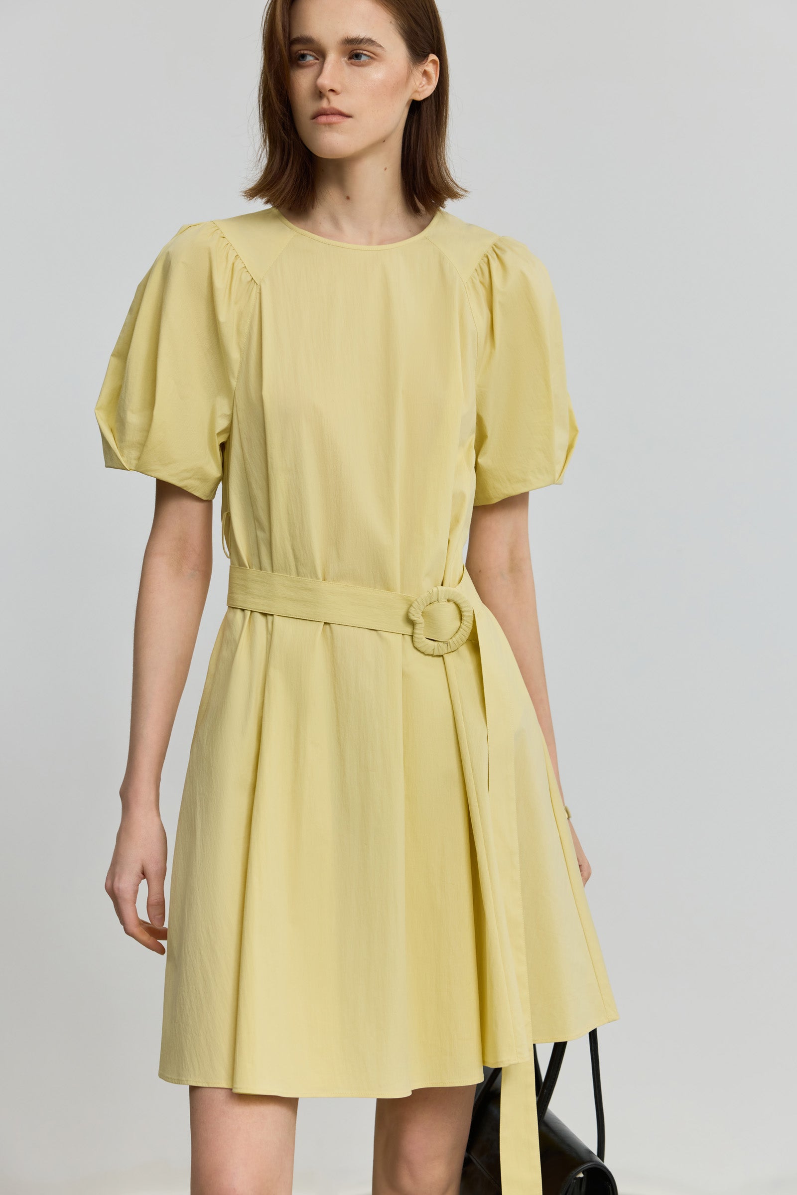#color_Pale Yellow