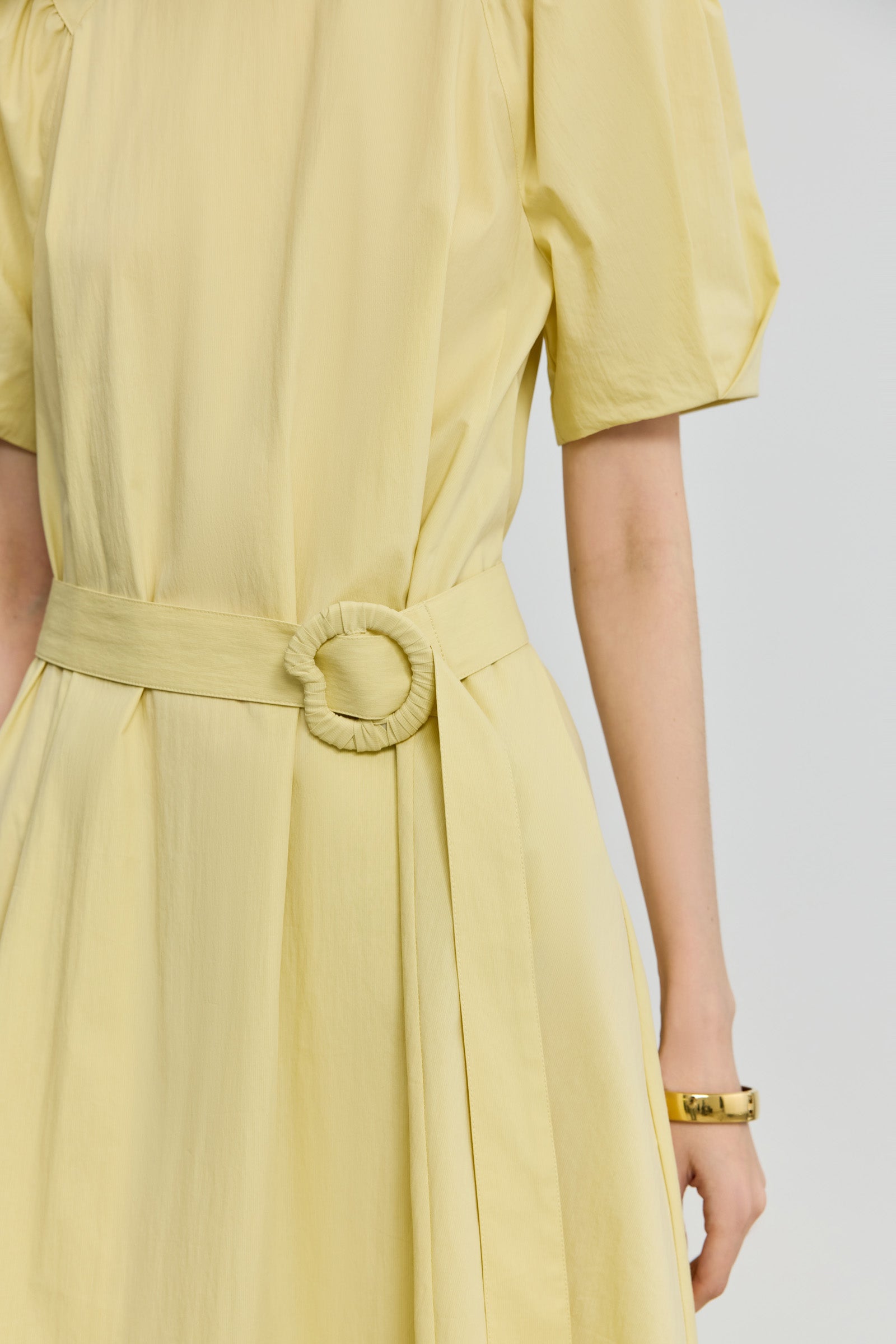 #color_Pale Yellow
