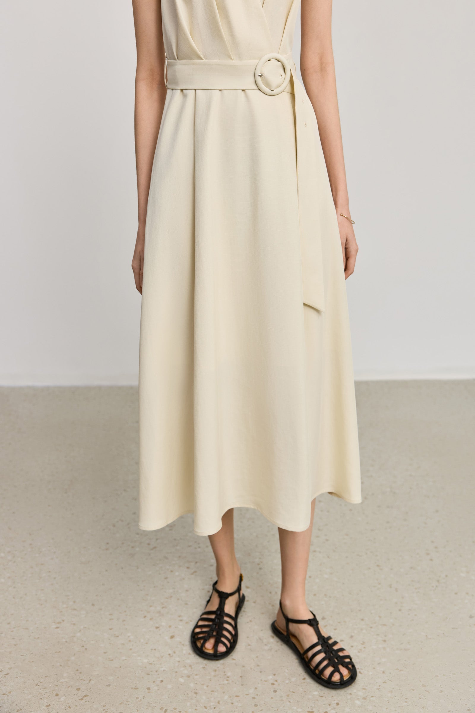 #color_Pale Yellow