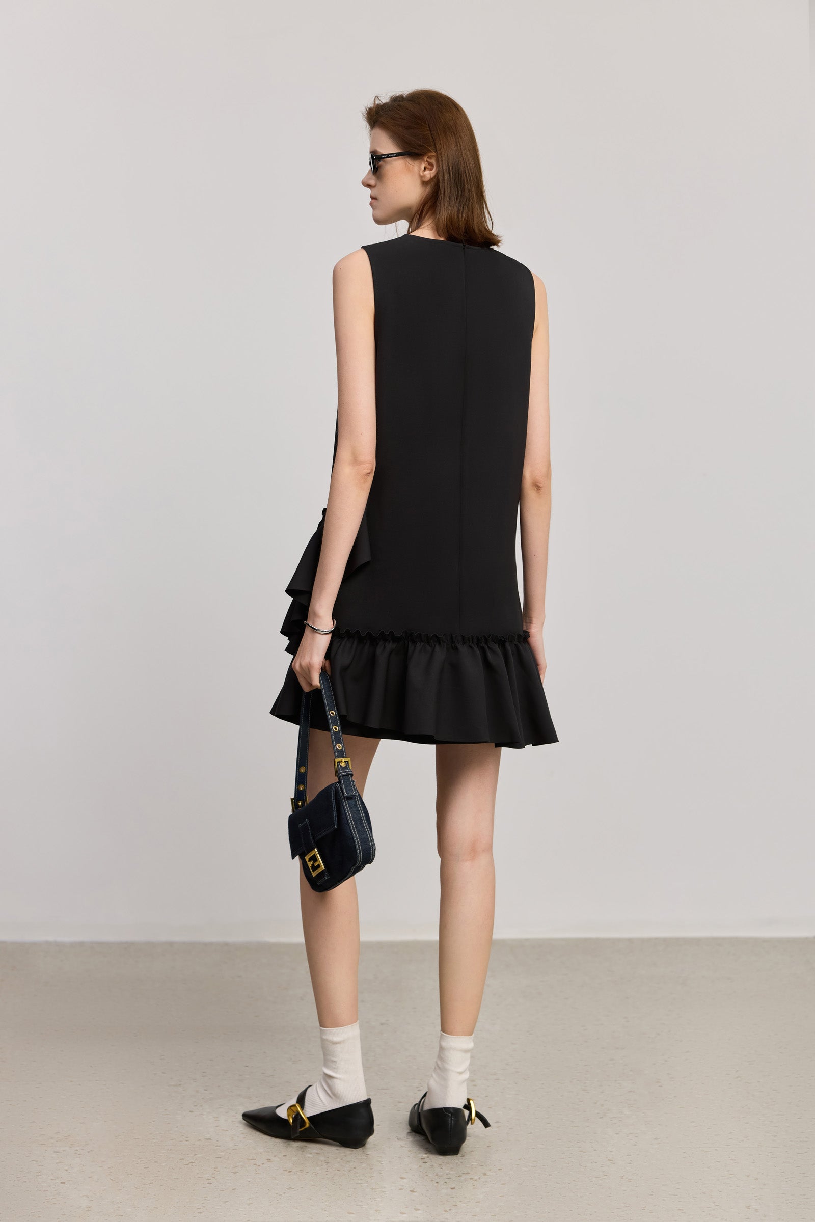 #color_Black