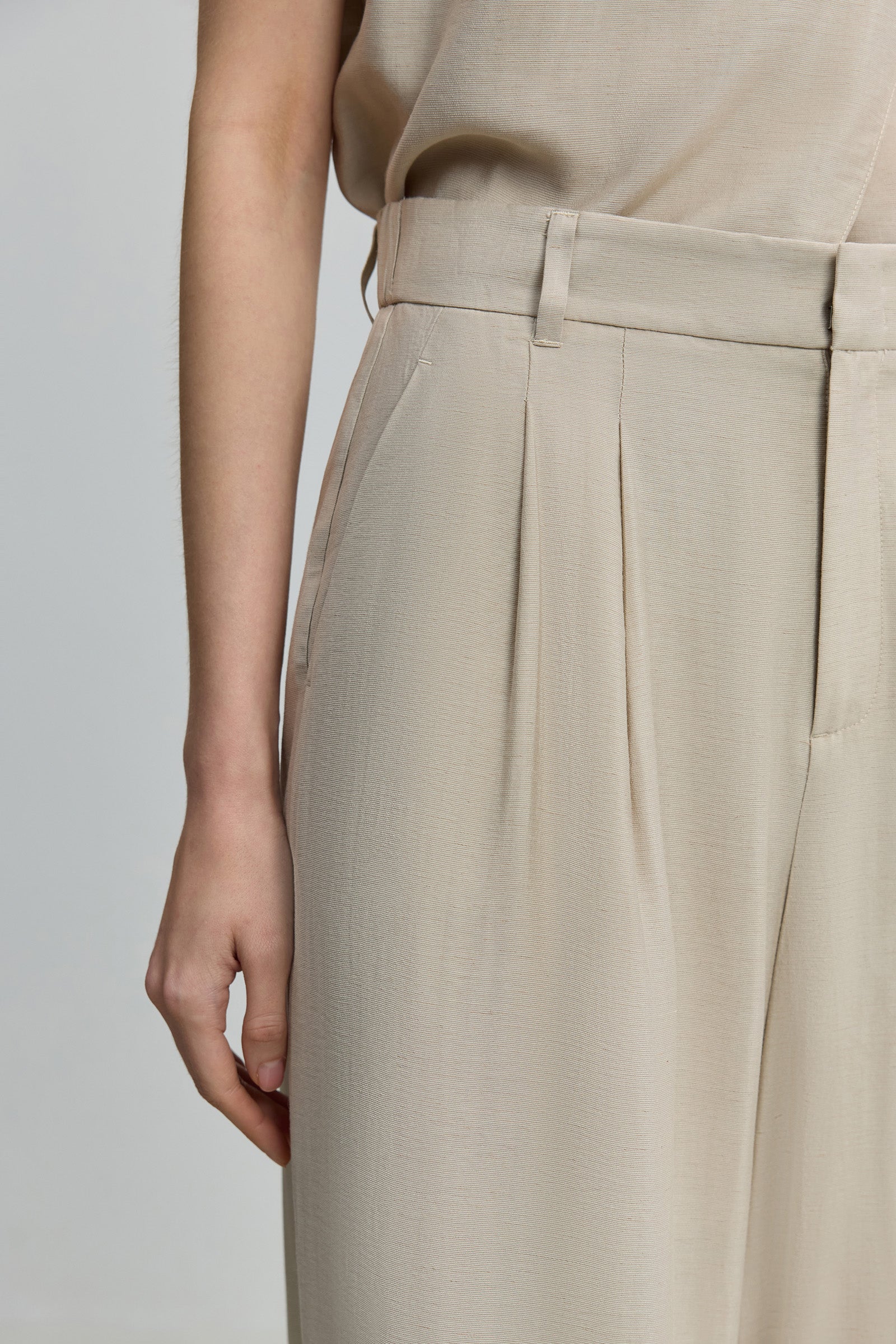 #color_Light Beige