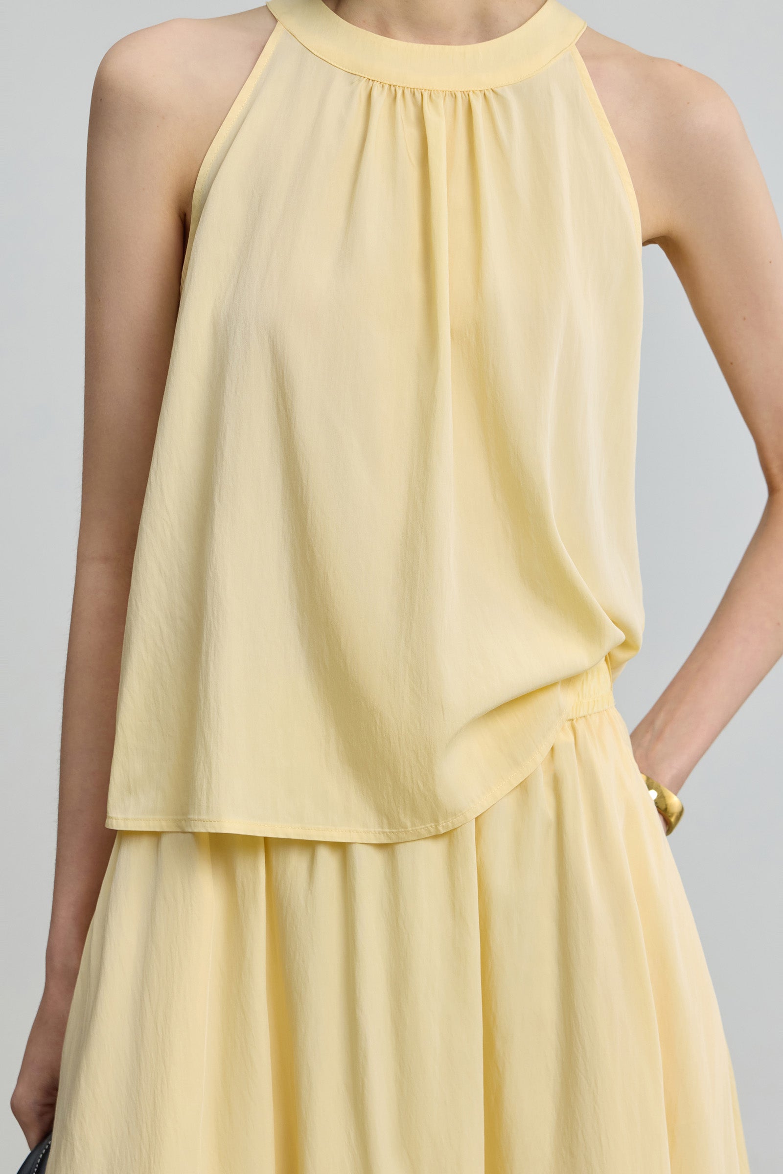 #color_Creamy Yellow