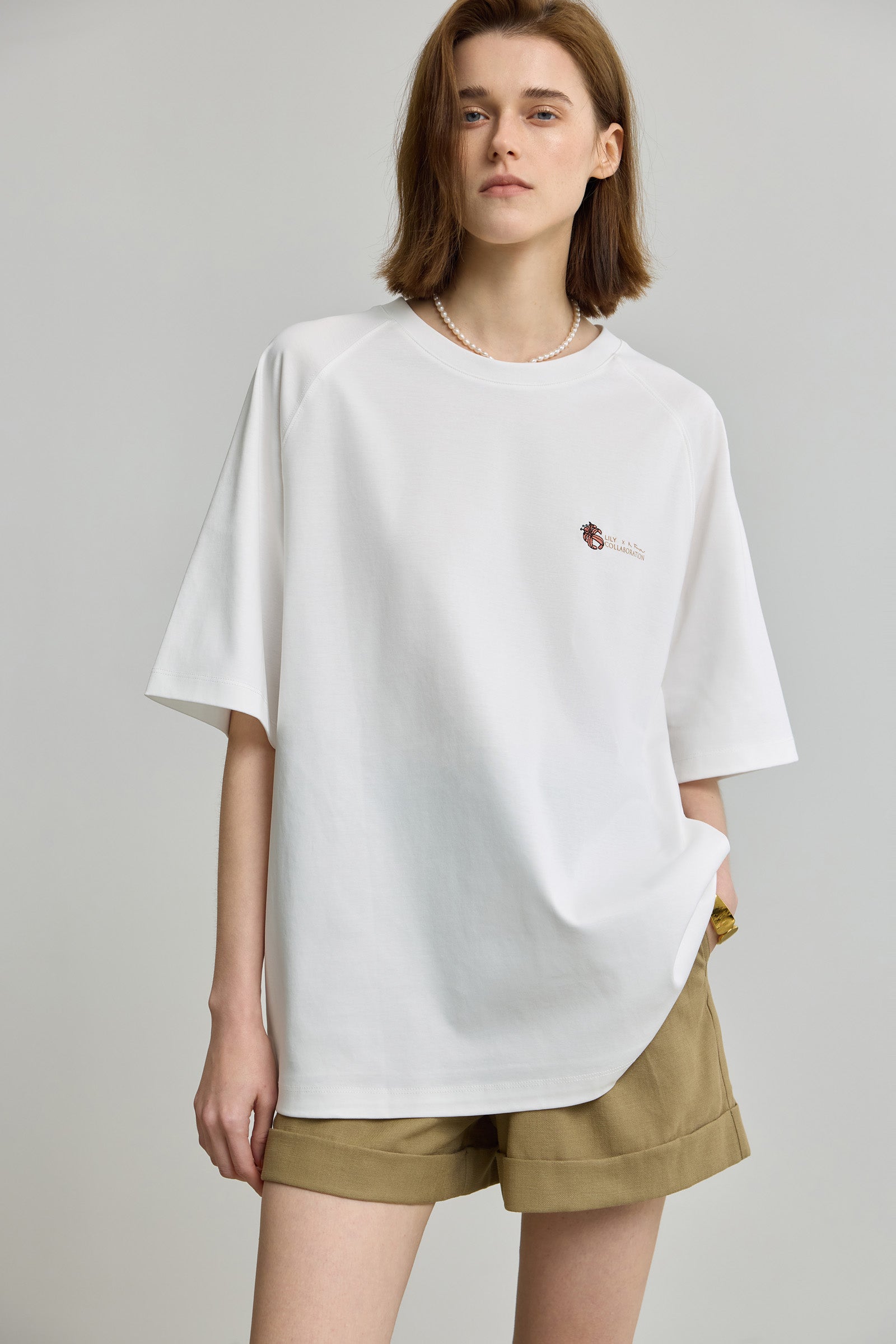 #color_Off White