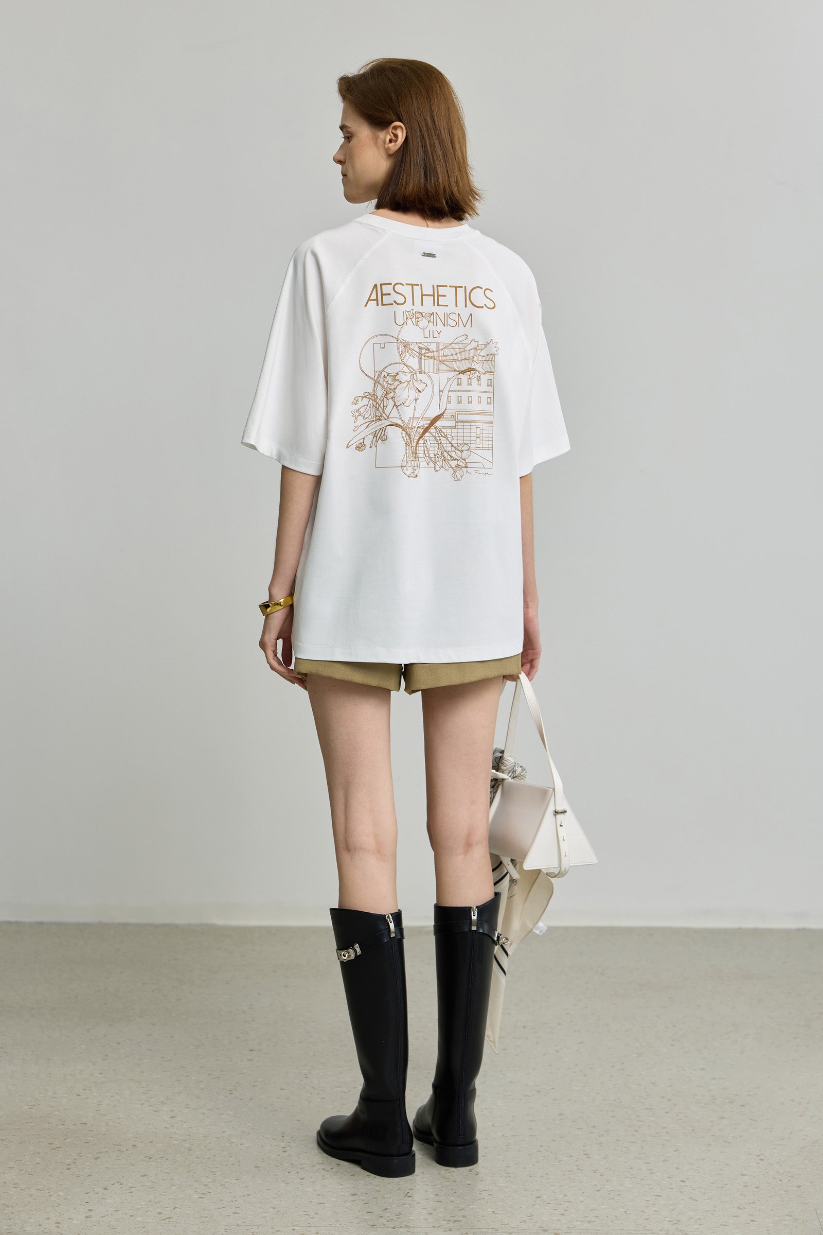 #color_Off White