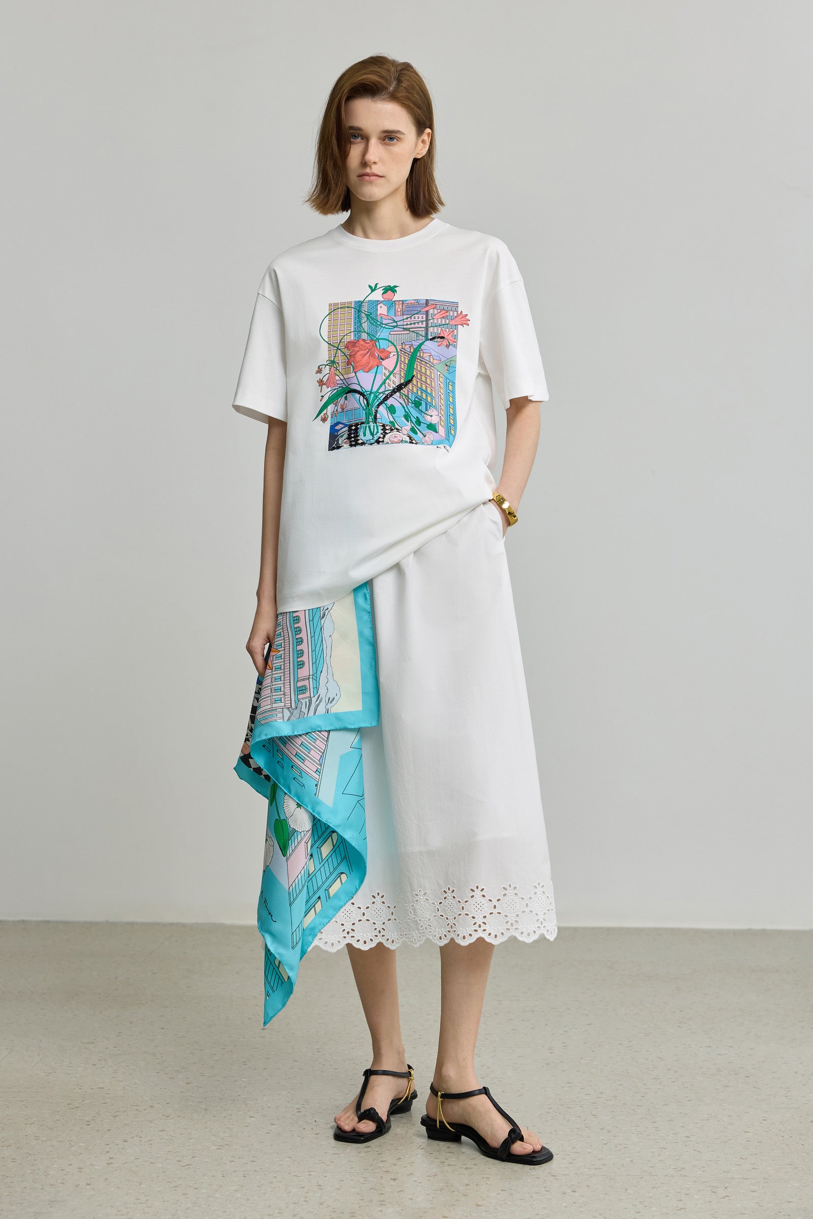 #color_Off White