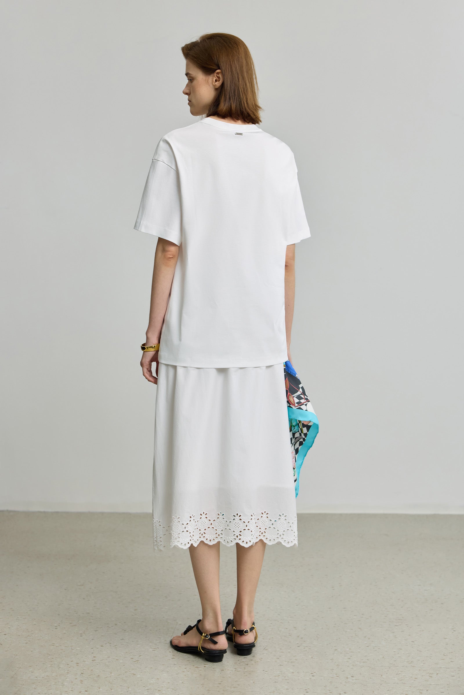#color_Off White