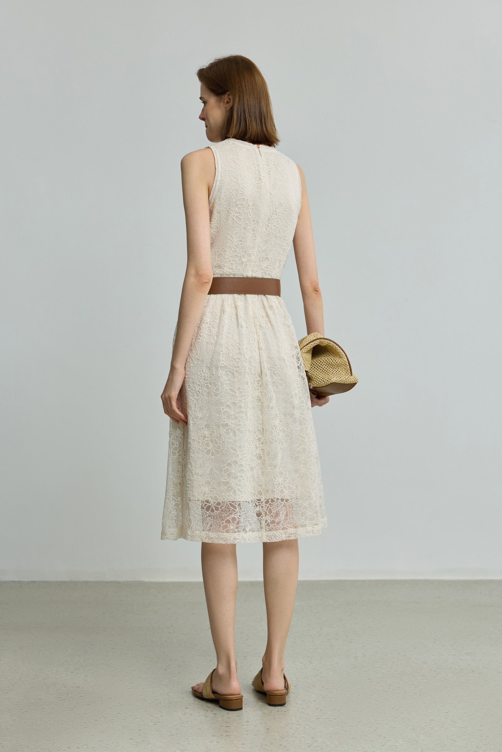 #color_Off White