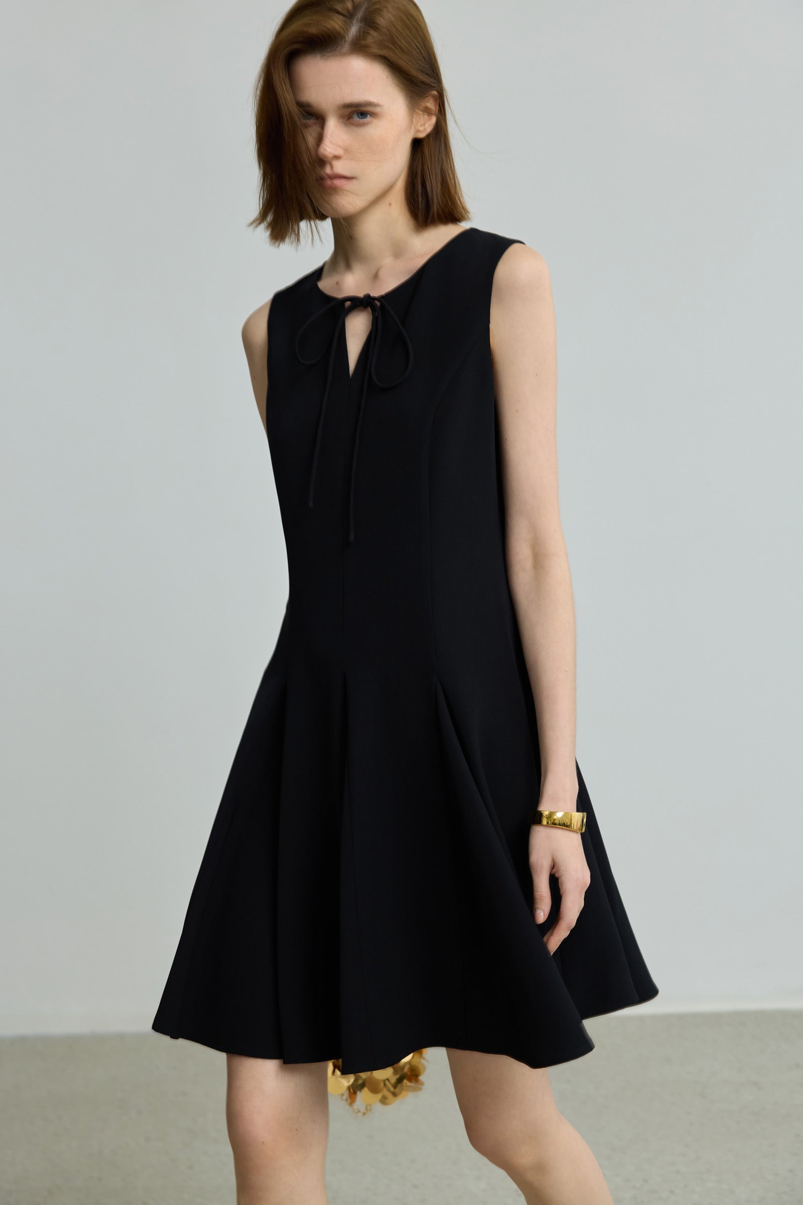 #color_Black