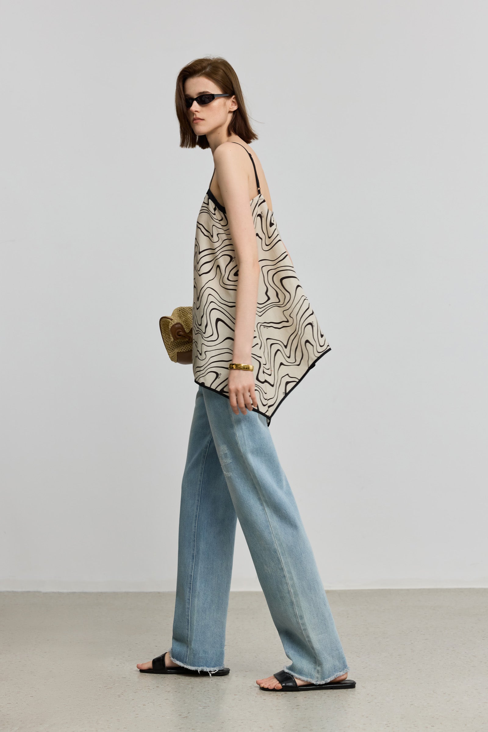 #color_Grey Khaki