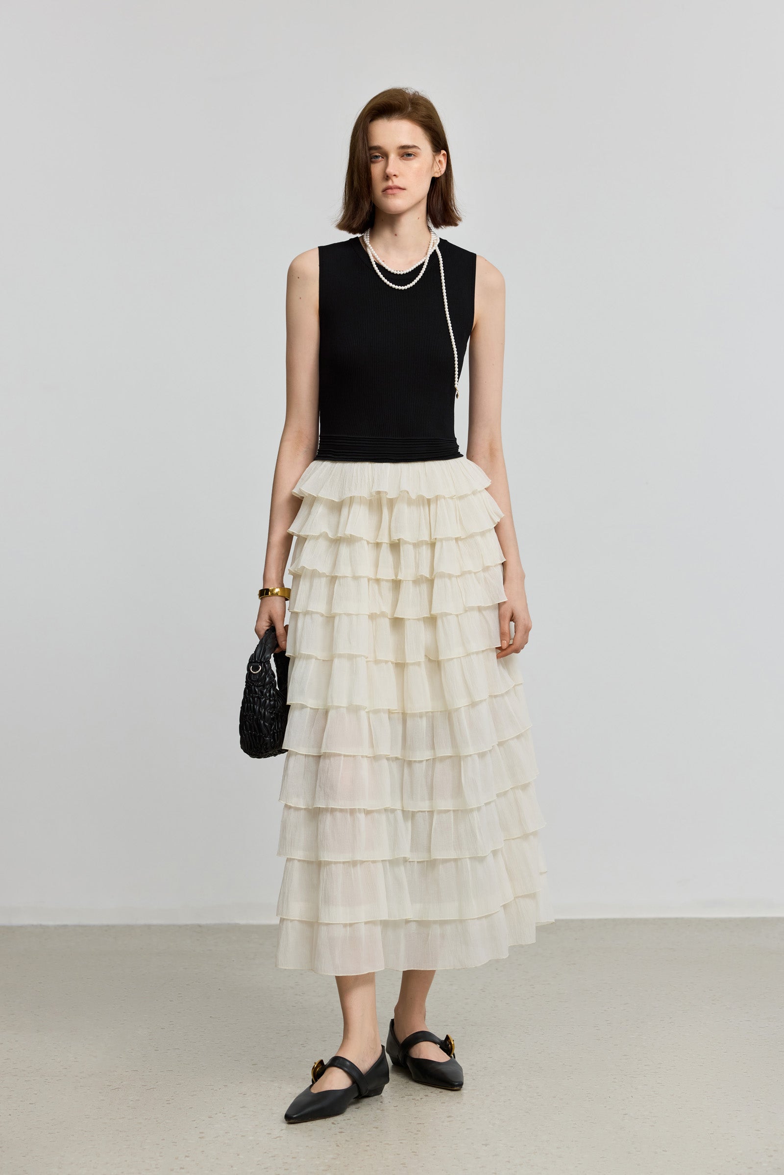 #color_Off White